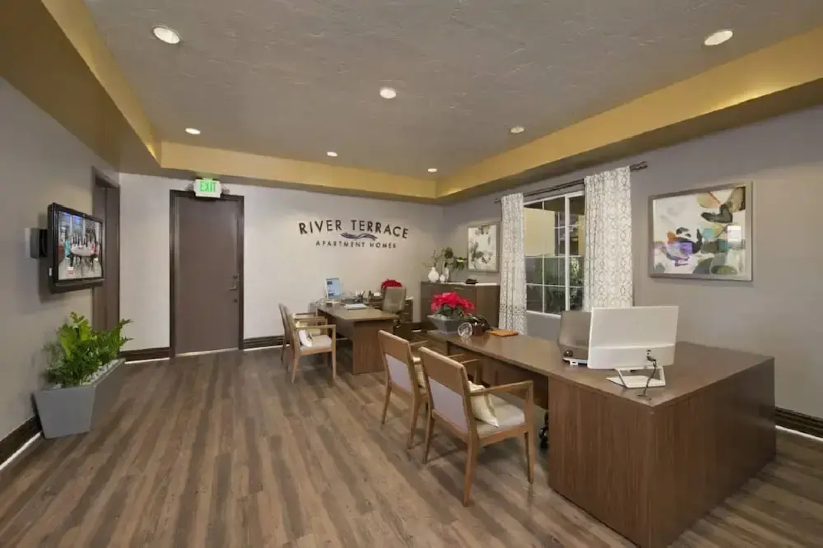 Bluebird Suites in Santa Clara