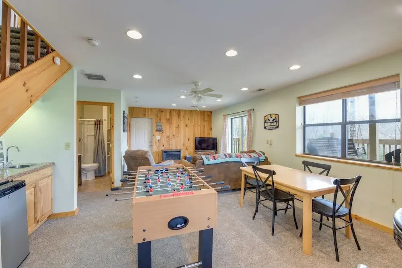 Mountain-view Robbinsville Cabin w/ Hot Tub!