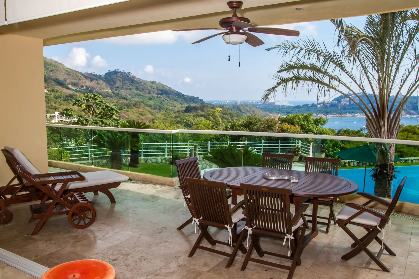 B Pichilingue Acapulco