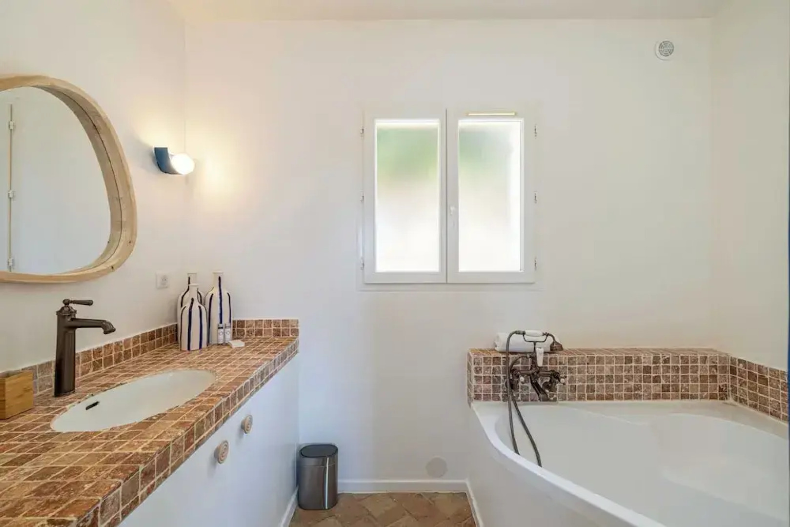 Sumptuous Provencal Villa - Grimaud Hills - 12br/24p