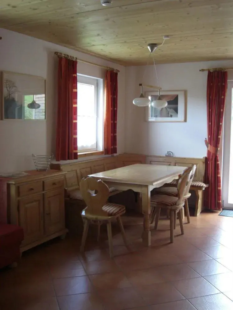 Alpendorf Dachstein West by ALPS RESORTS