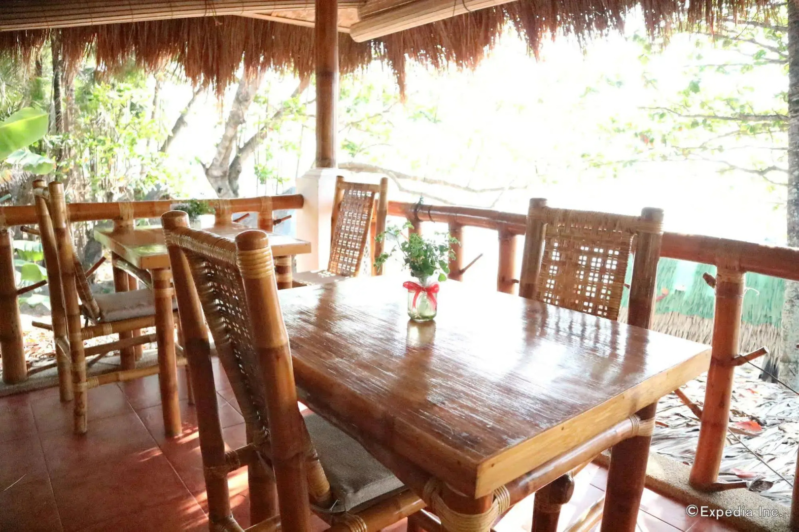 Vida Homes Condo Resort