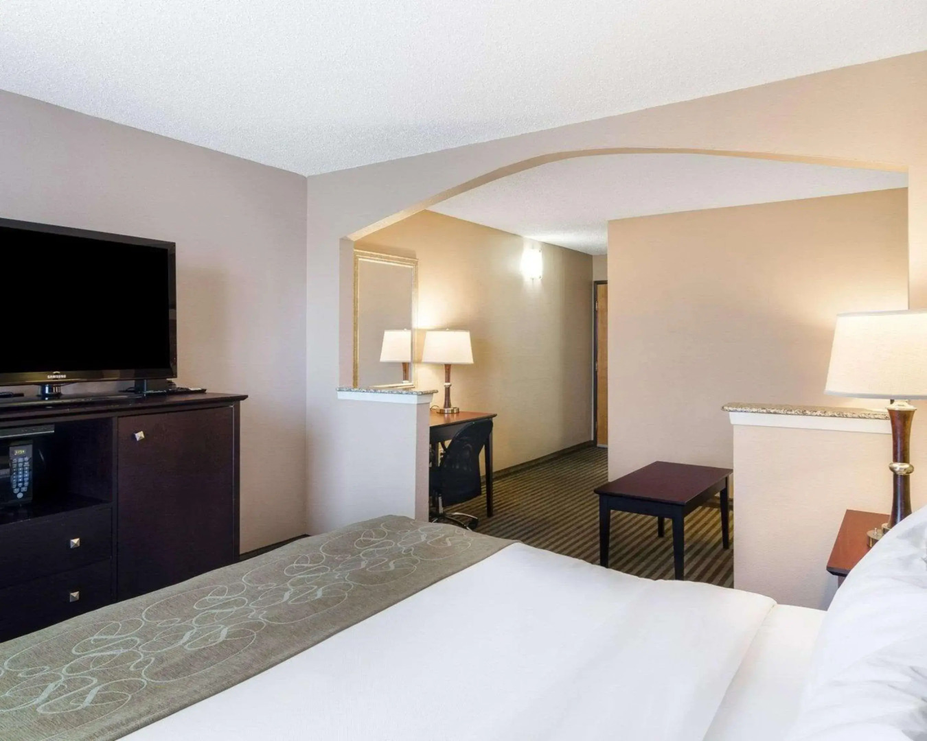 Quality Suites Irving-Las Colinas