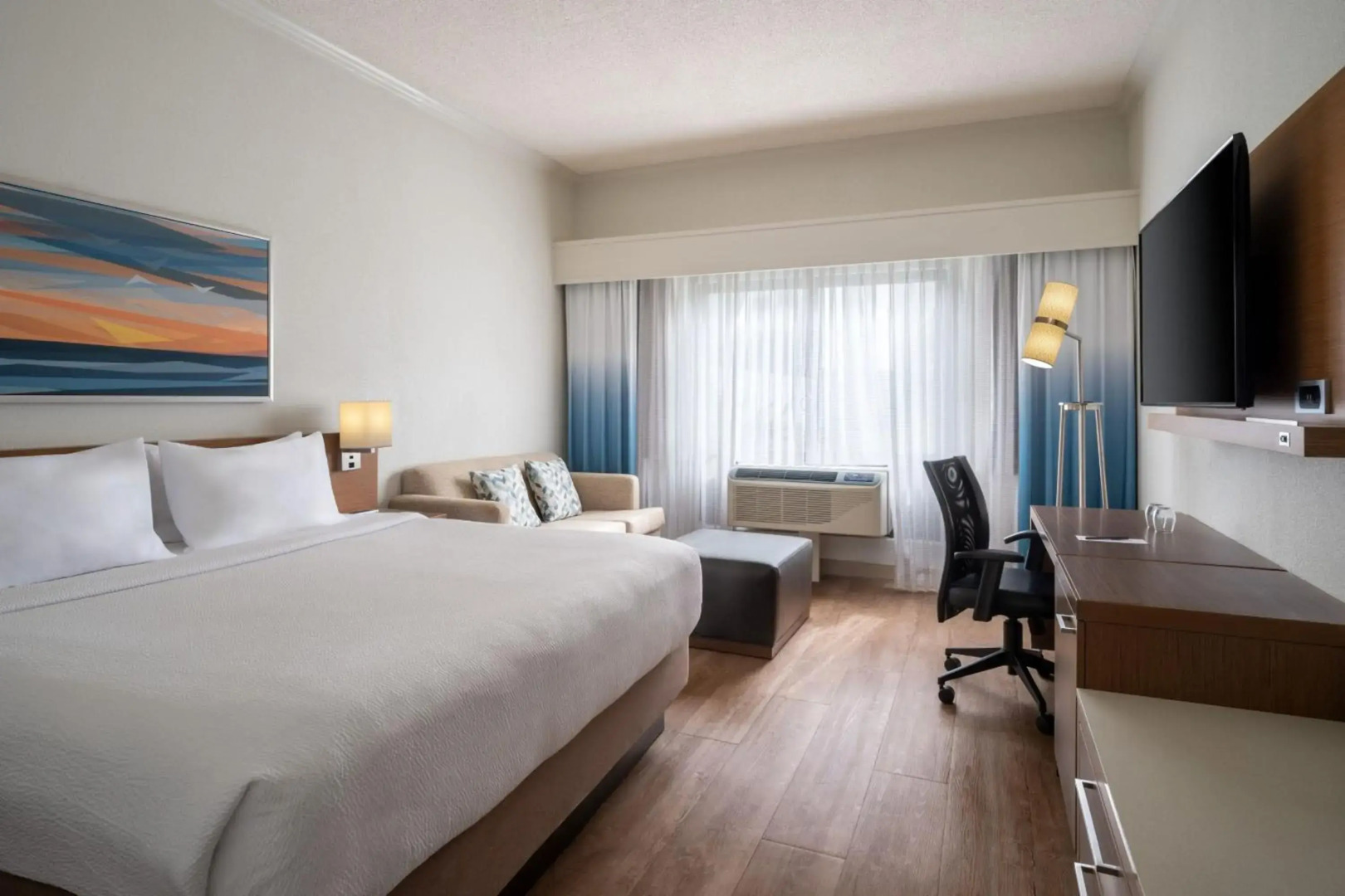 Courtyard by Marriott - Naples