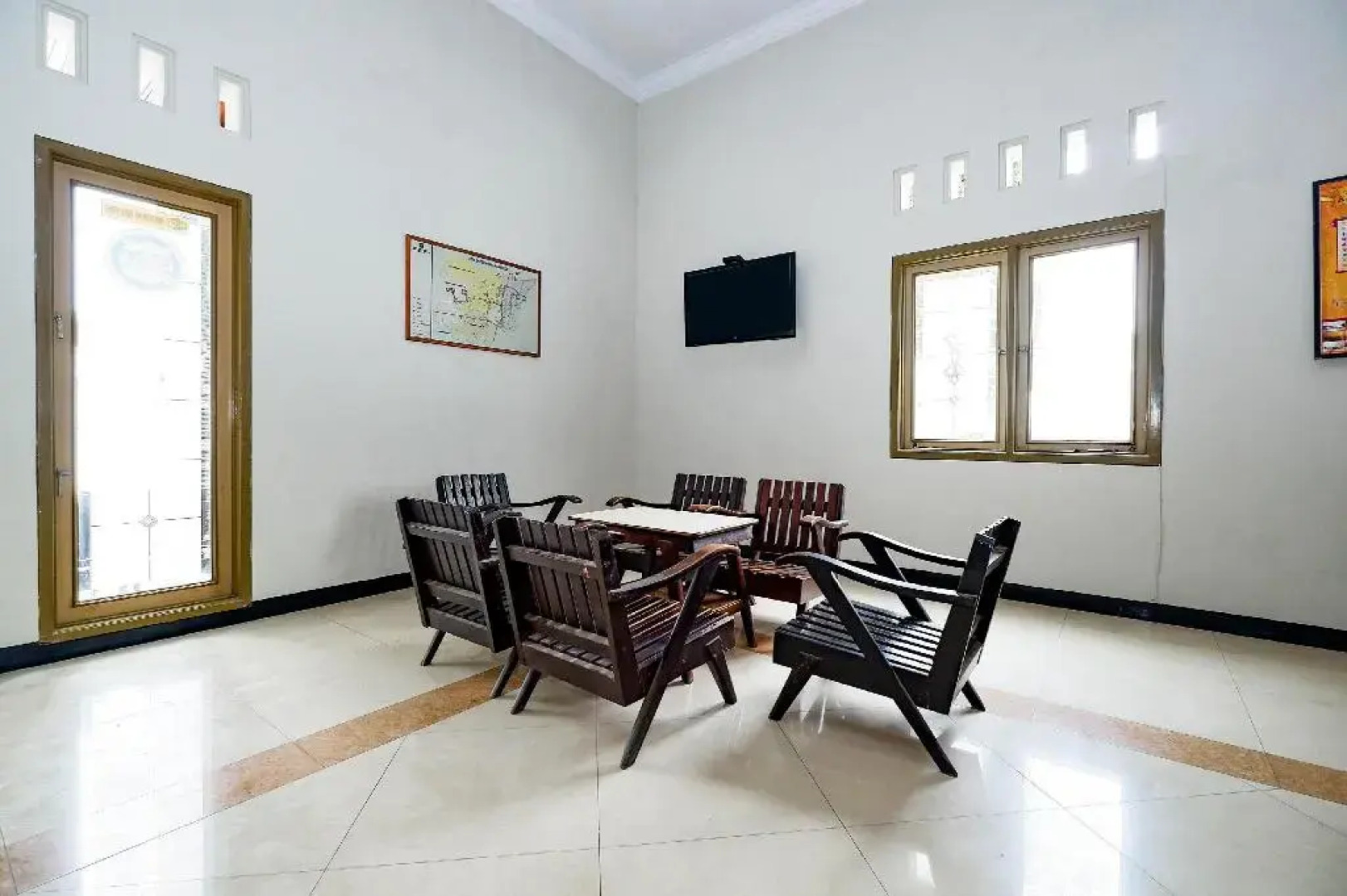 Super OYO 2436 Hotel Kencana