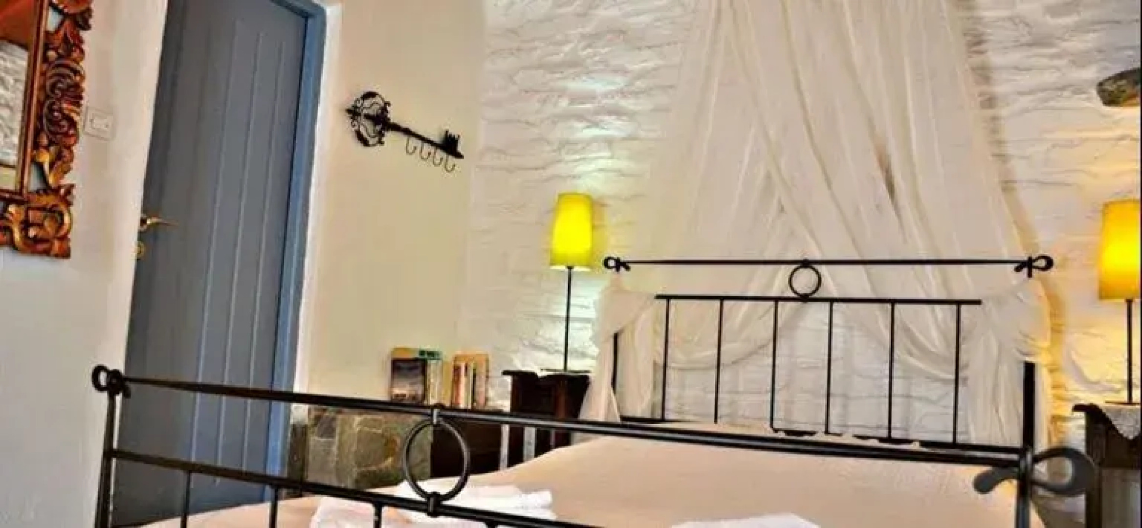 Cavo Perlevos Studios