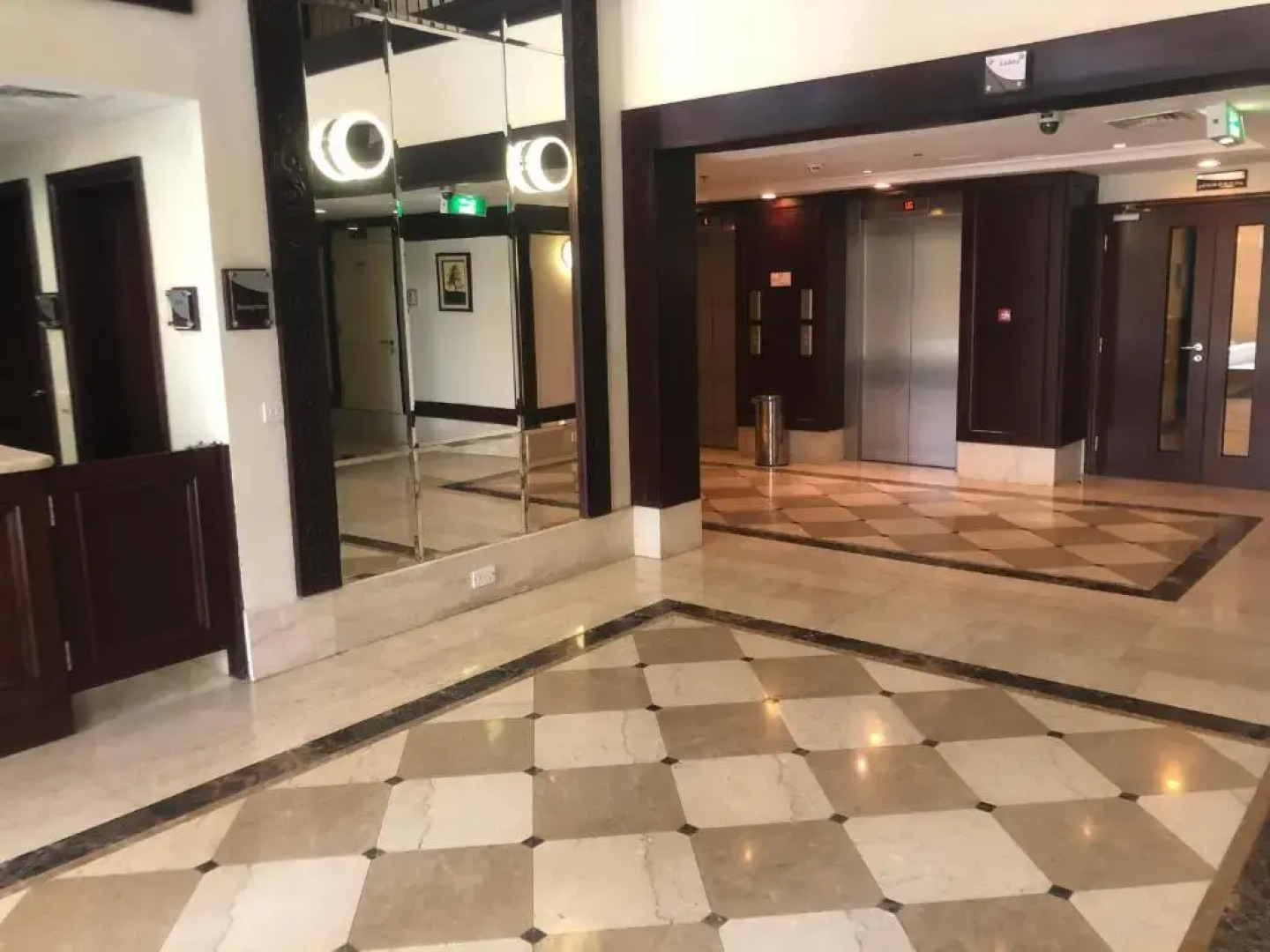 2 bedrooms apartment in Marina 1 towers king Abdullah economy city شقه غرفتين في المارينا ١