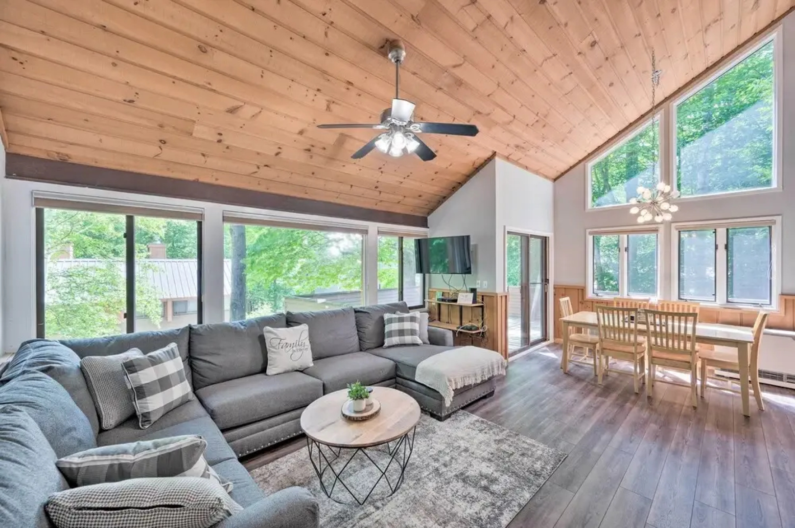 Village of Loon Condo in Lincoln w/ Pool Access