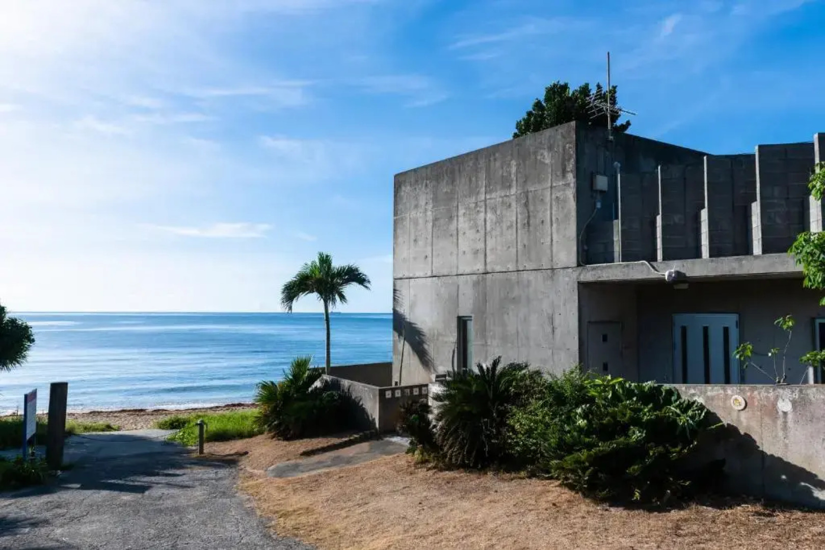 Pine House in Ginoza