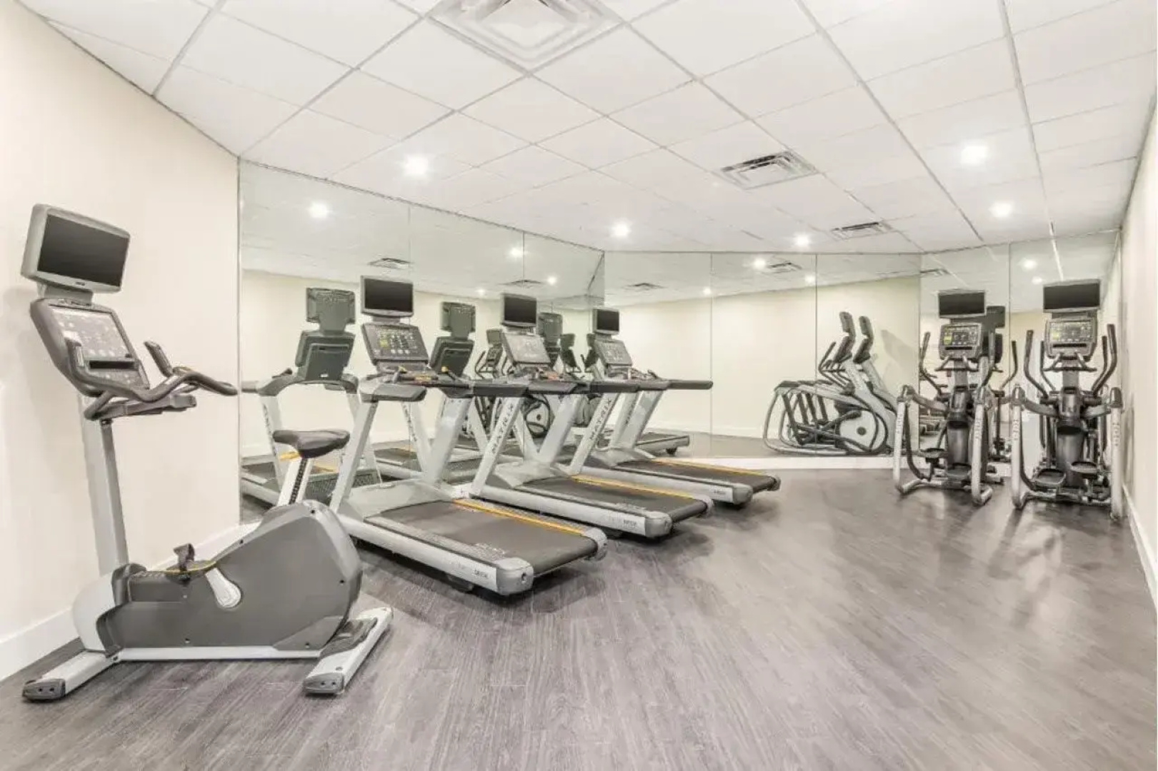 Crowne Plaza Orlando - Lake Buena Vista