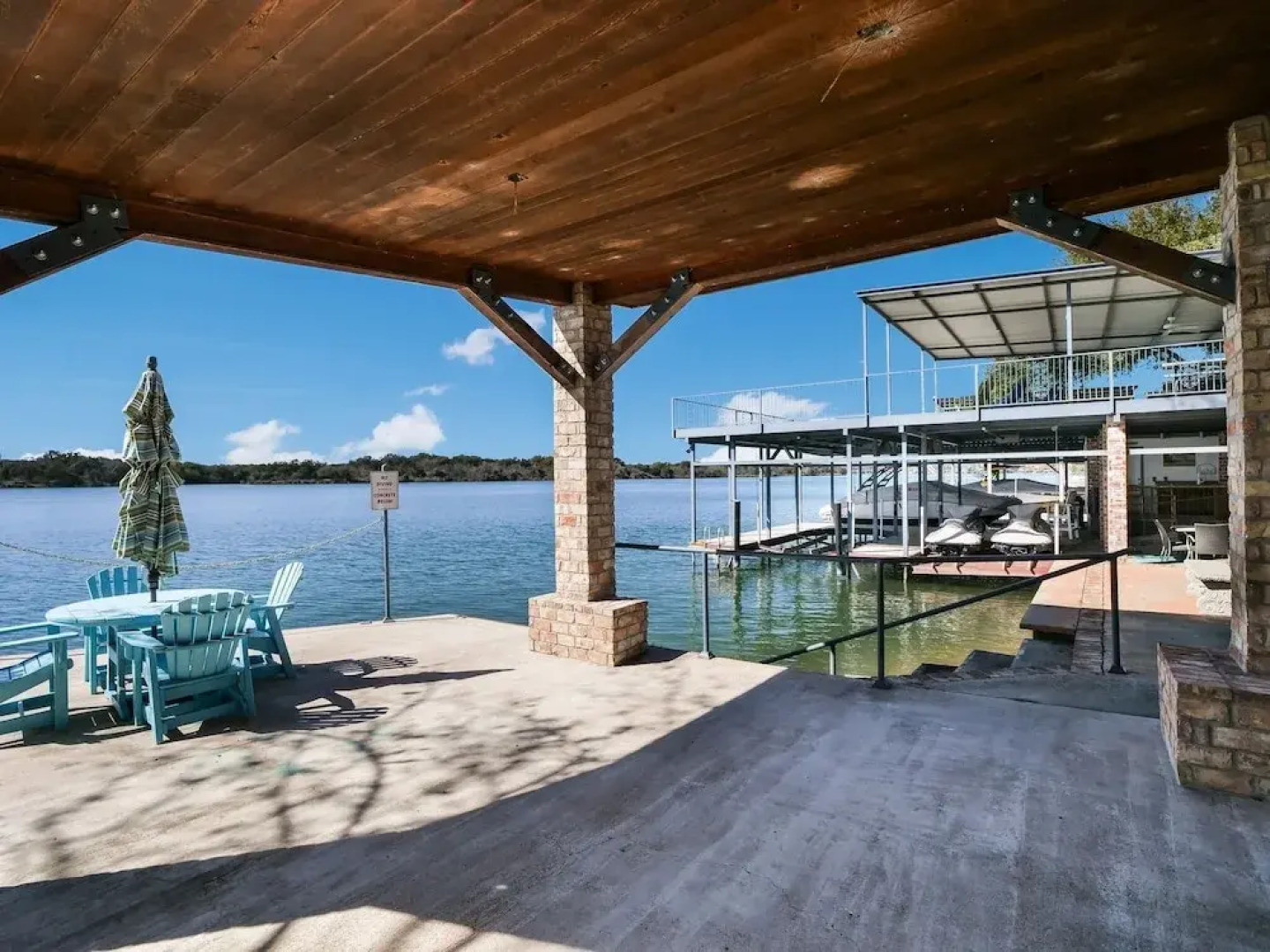 1004 Circle Drive 4 Bedroom Home