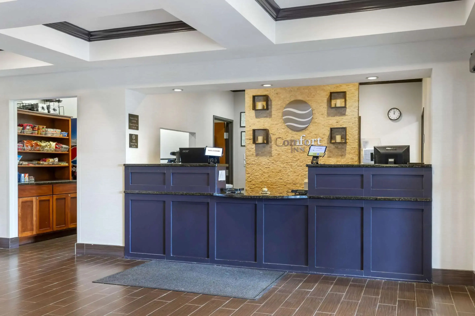 Comfort Inn & Suites