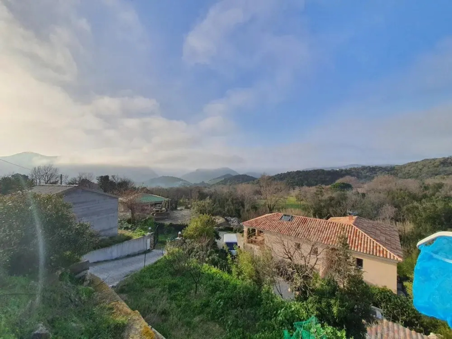 T3 Piscine Avec Jardin Proche St-florent