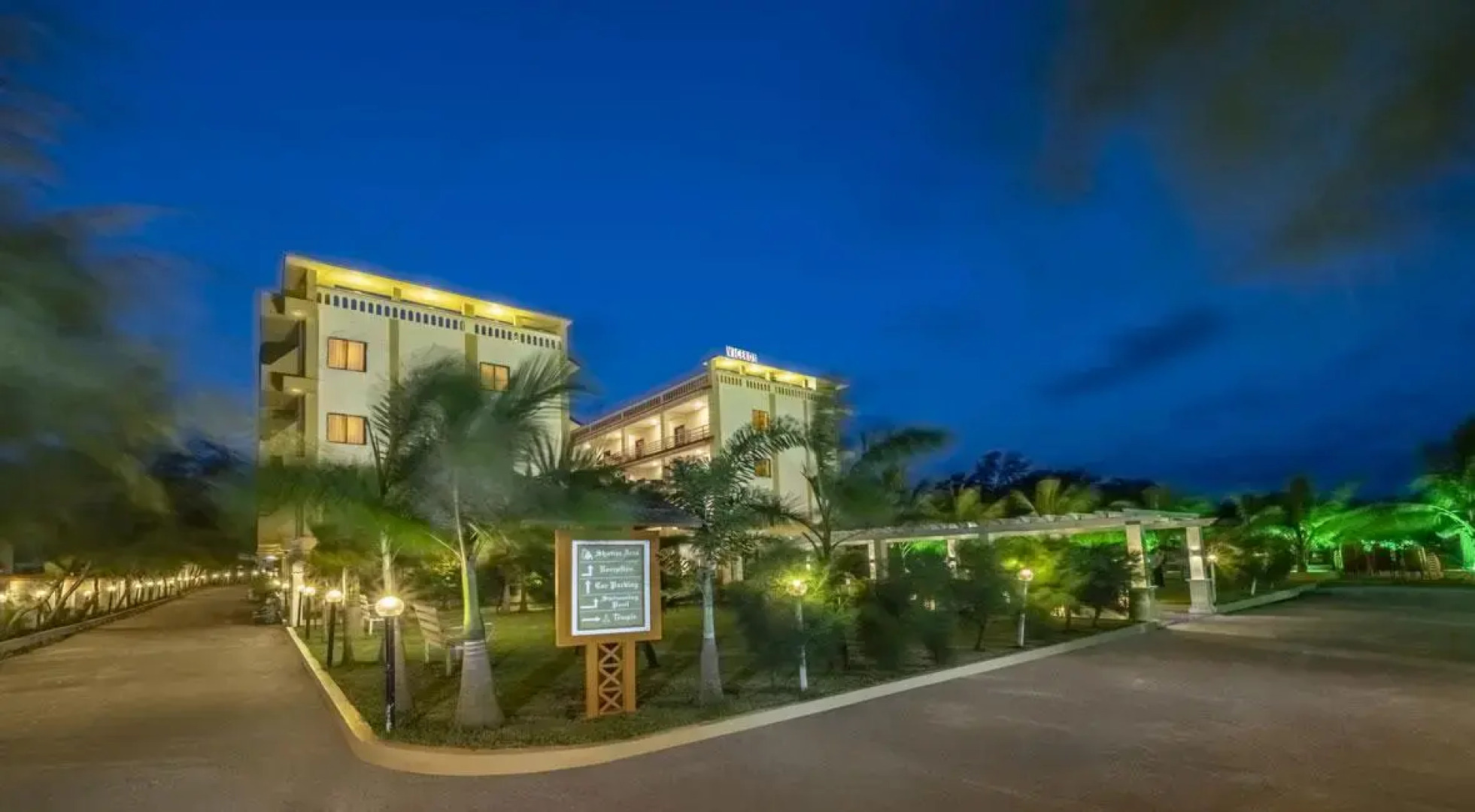 Viceroy Beach & Spa Resort