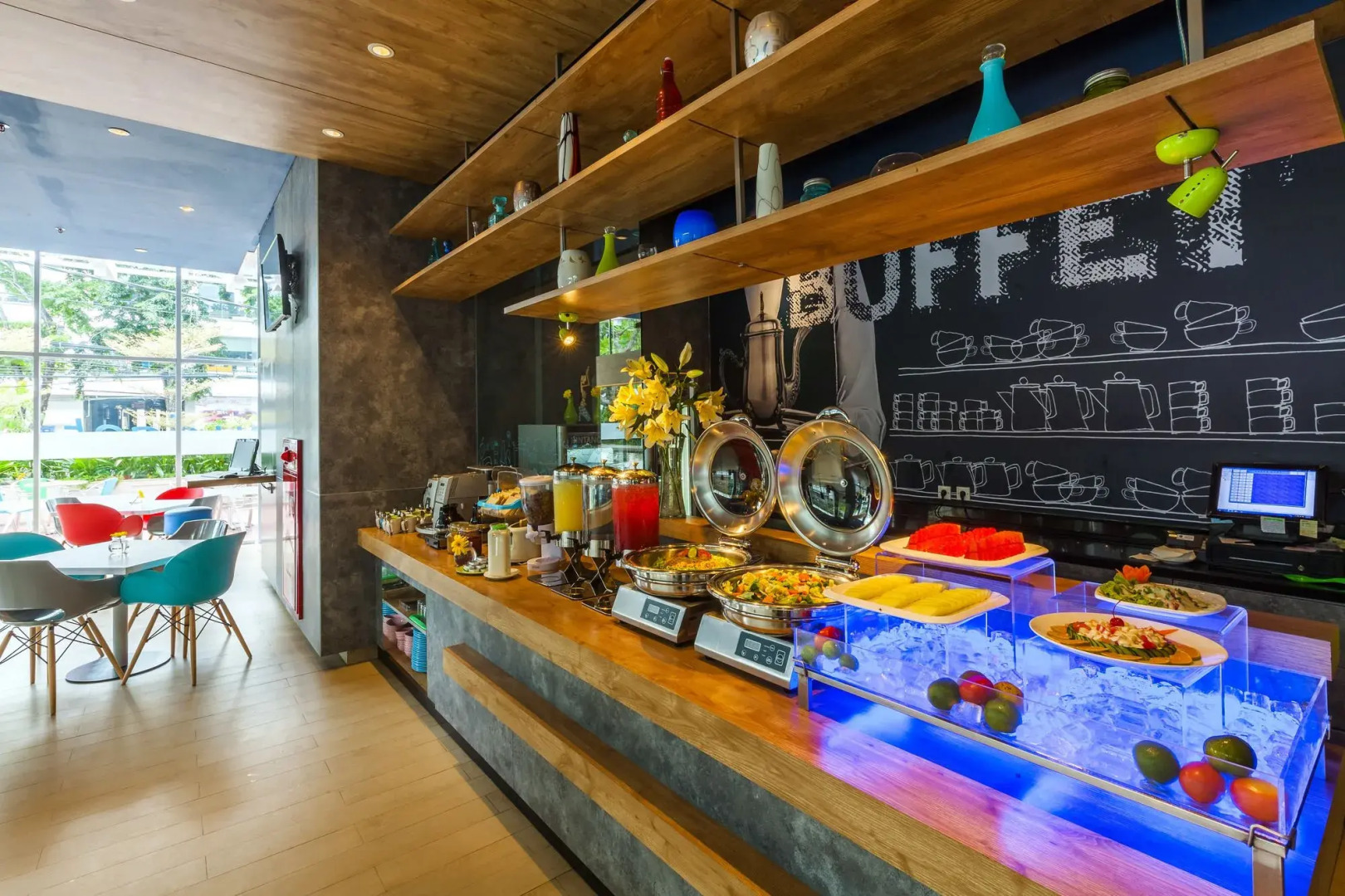 Deka Hotel Surabaya HR Muhammad