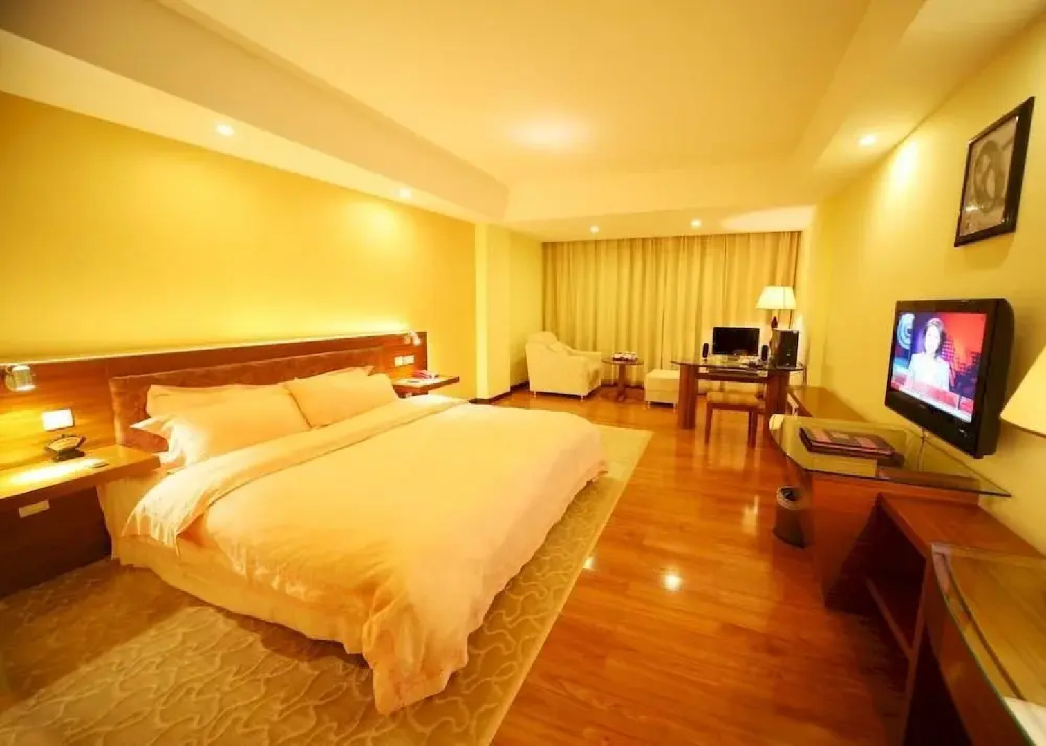 Tengchong Shun Xing Business Hotel