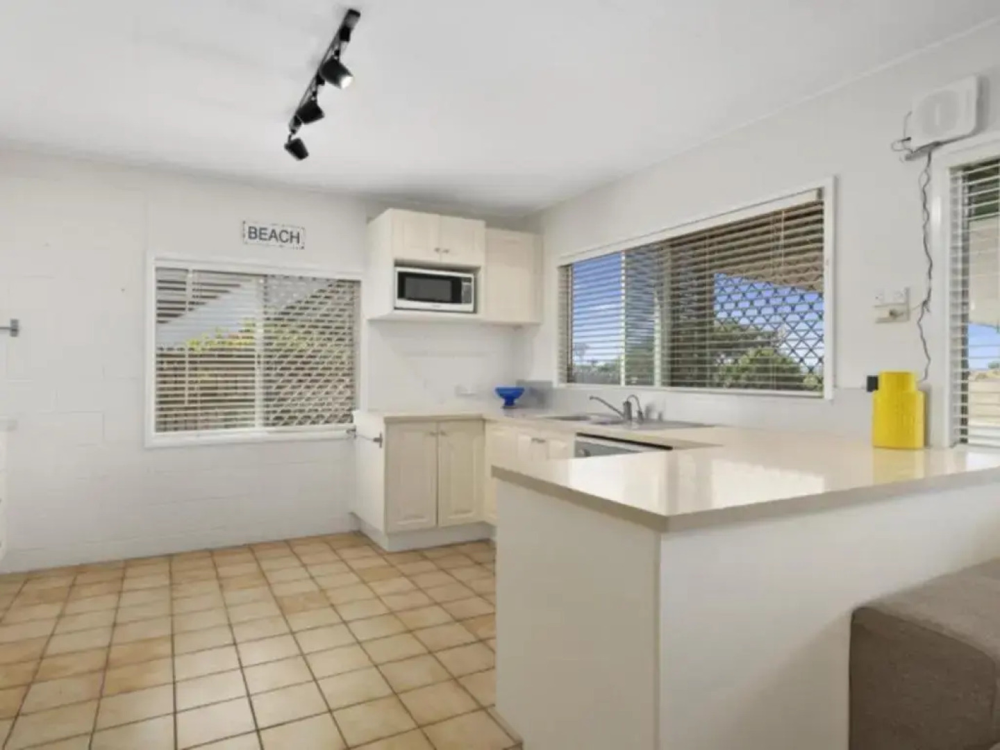 Woorim Beach House with Water Views