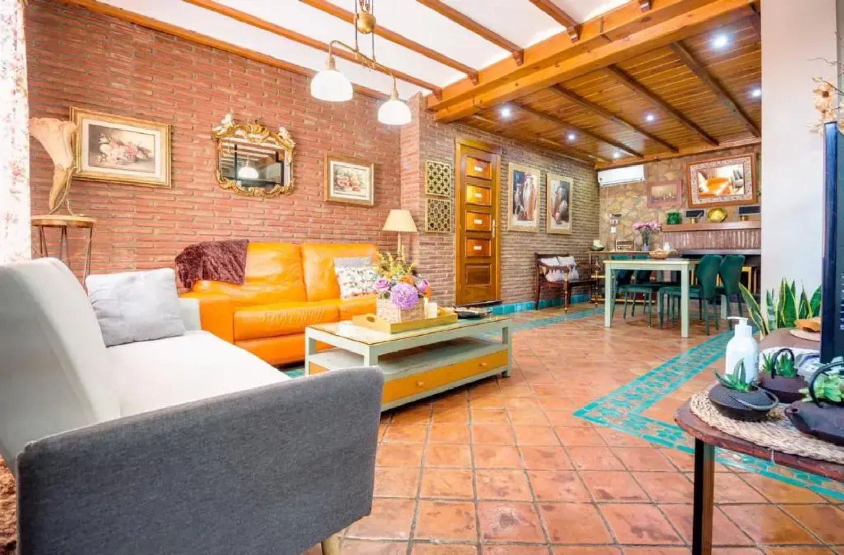 Villa Sierra Nevada de Pilar I