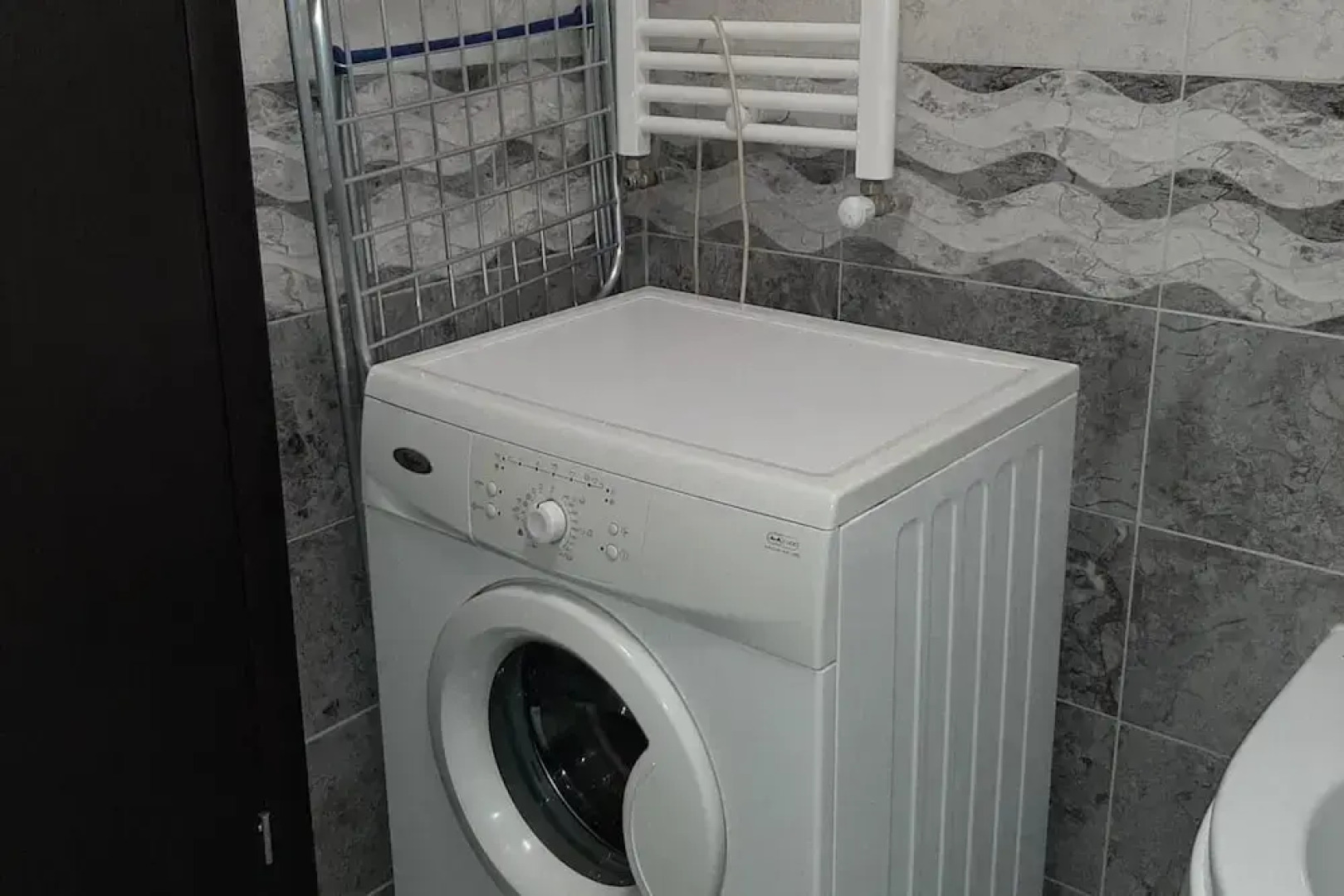 2 Bed-aircon-free Parking-city Centre