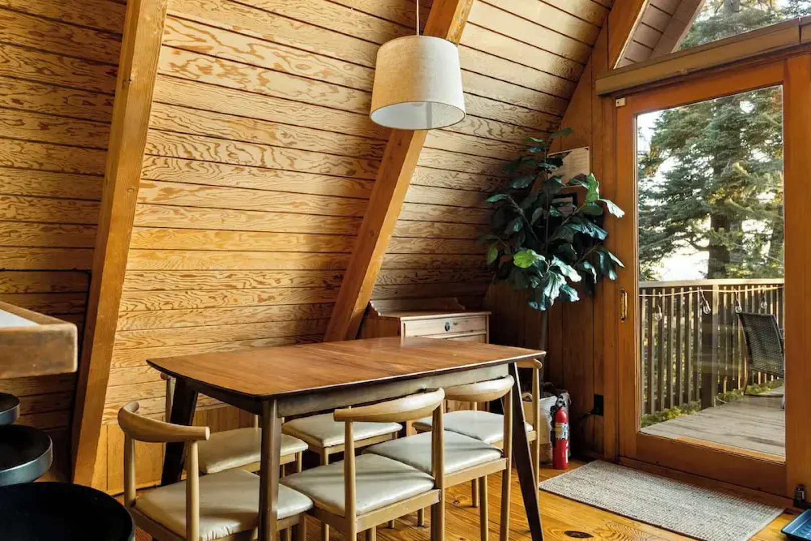 The Tranquil Pines A-frame Cabin Spectacular Views!