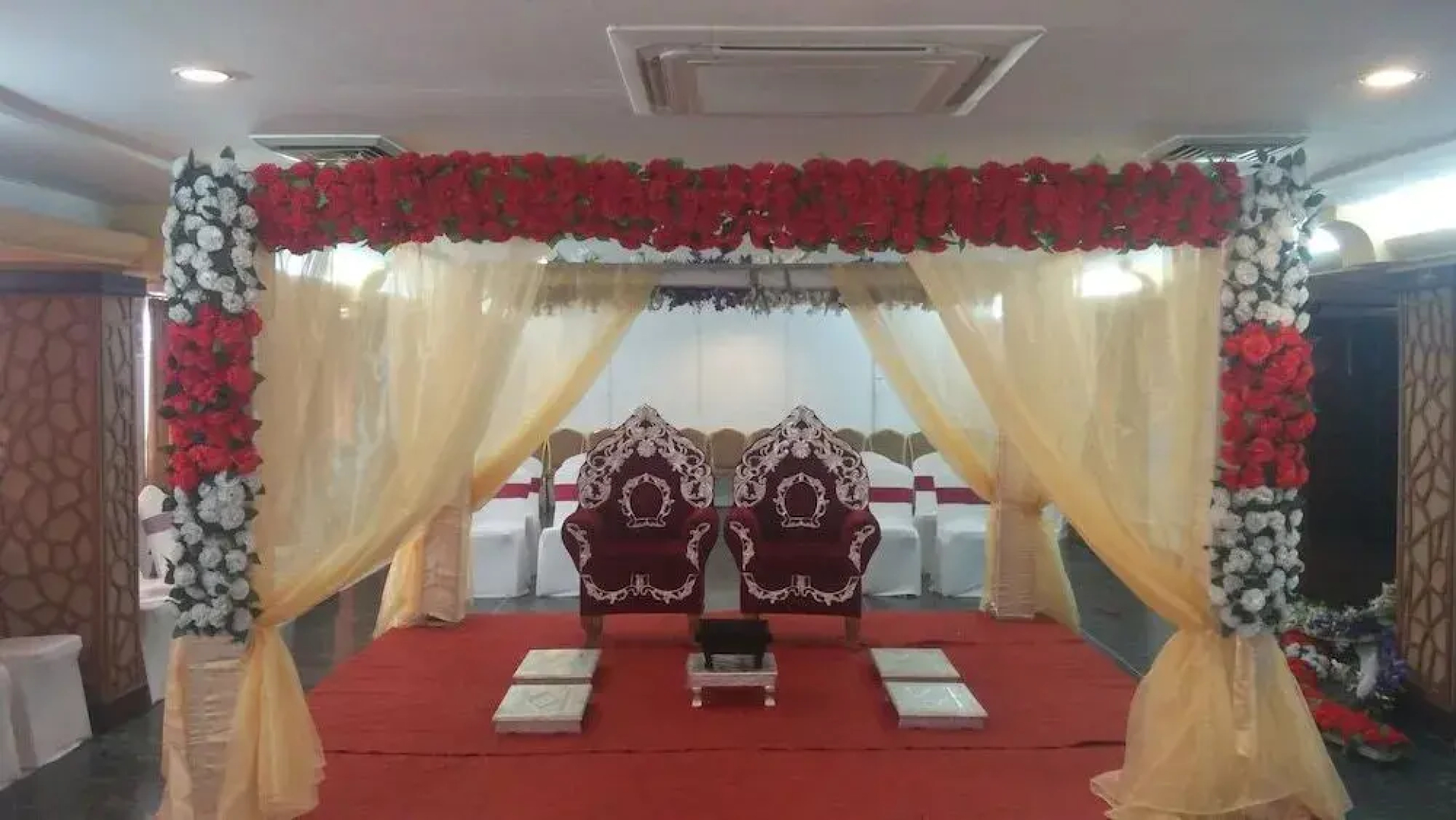 Hotel Surya