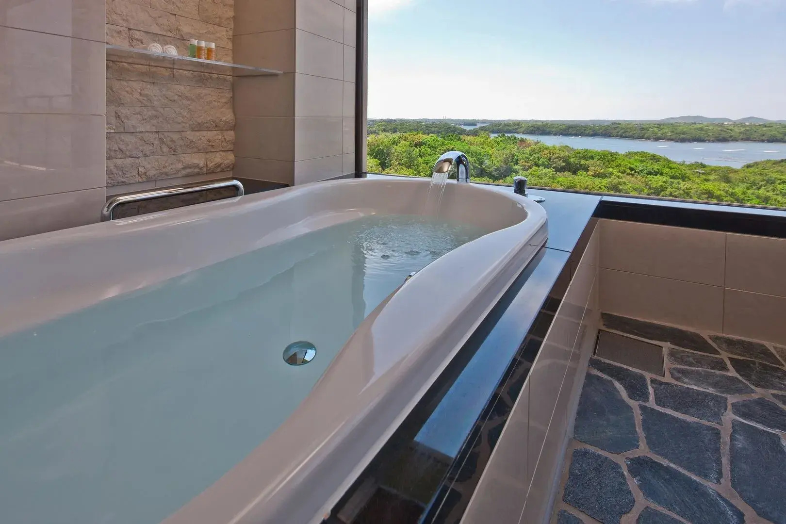 Shima Kanko Hotel The Bay Suites