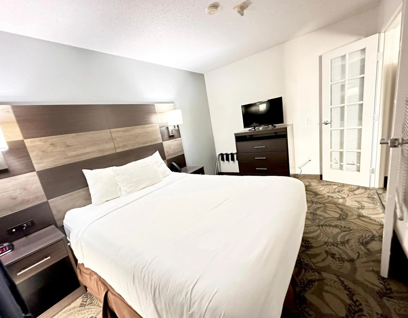 MainStay Suites Madison Airport