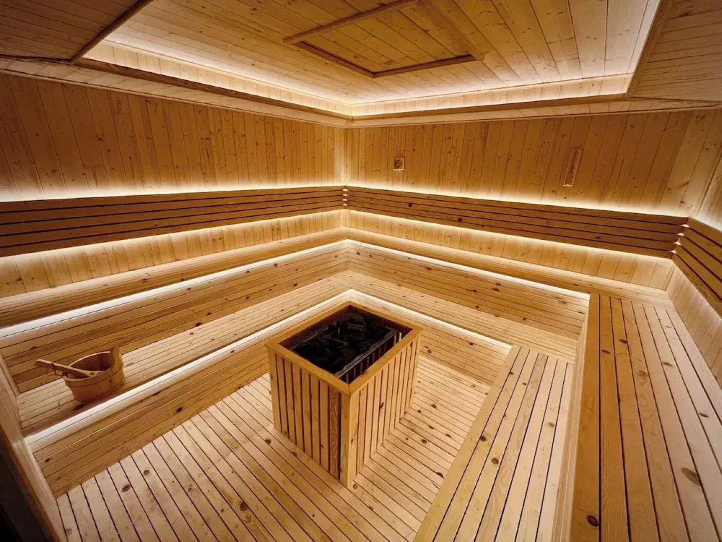 Belliss Hotel And Spa