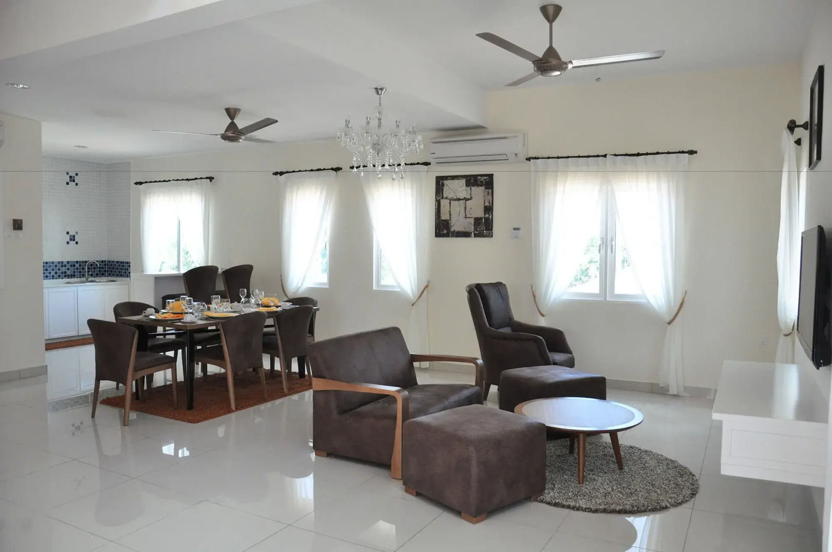 Everia Villas Resort