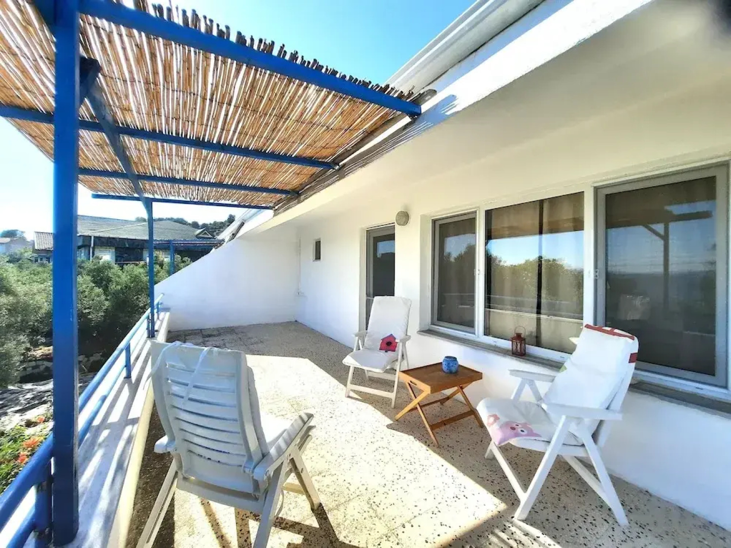Ada-art Guesthouse