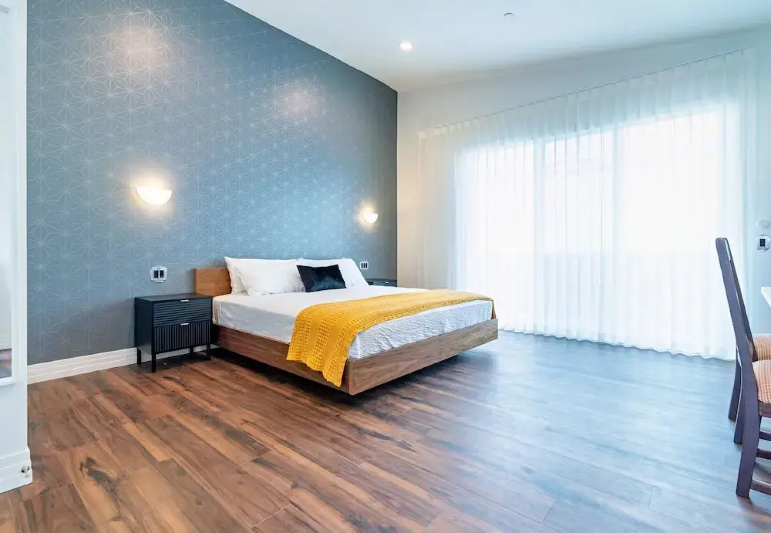 Rhapsody in View Boutique Hotel