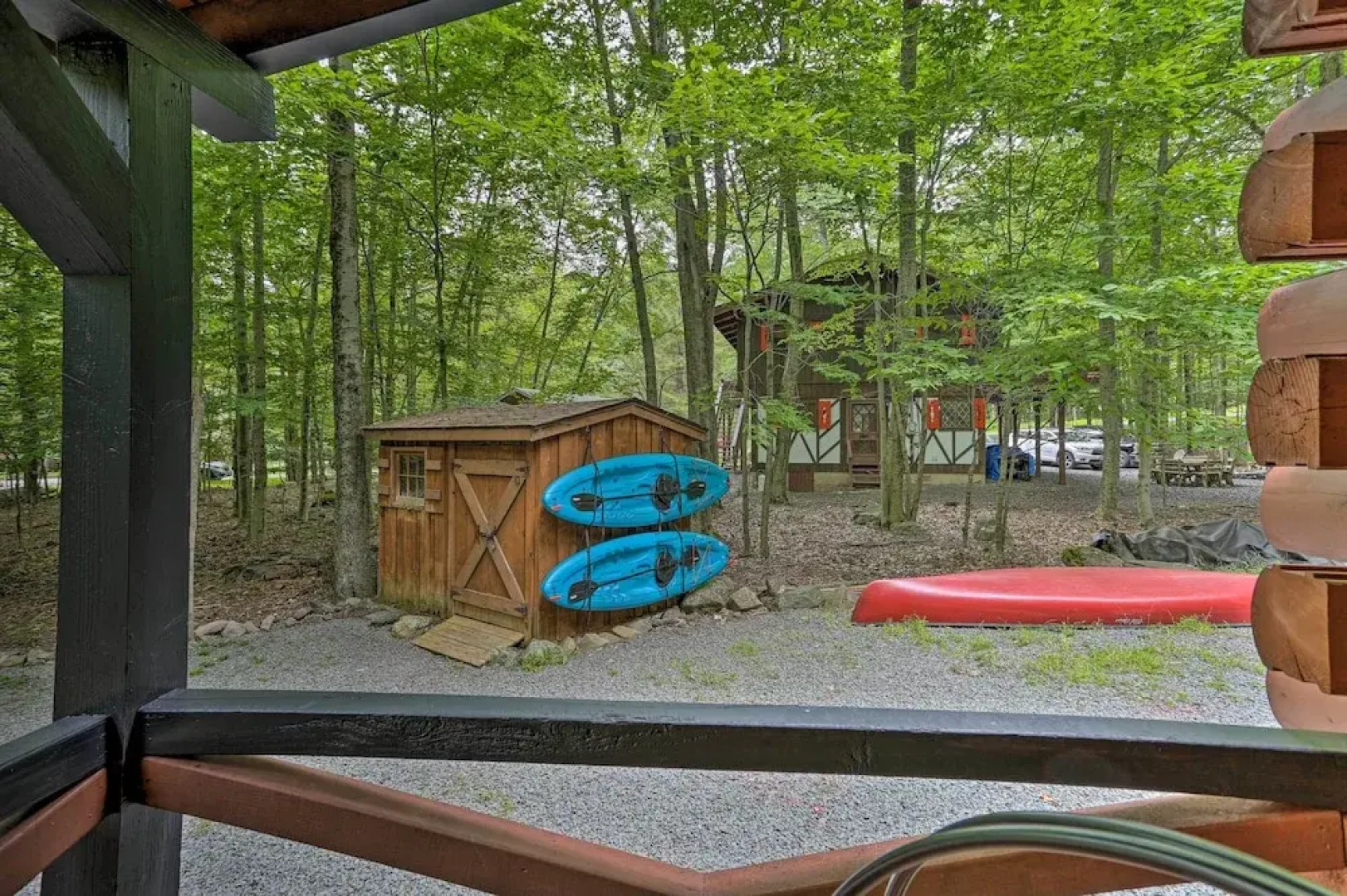 Pocono Log Cabin: Fireplace, Fire Pits & Amenities