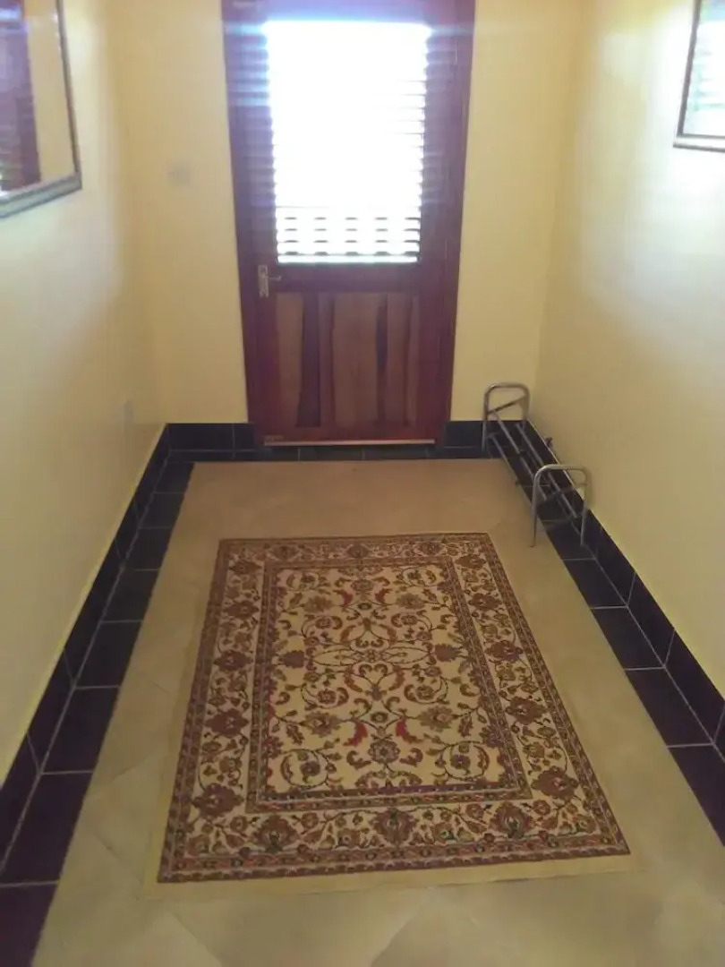 Trois Piton Apartments