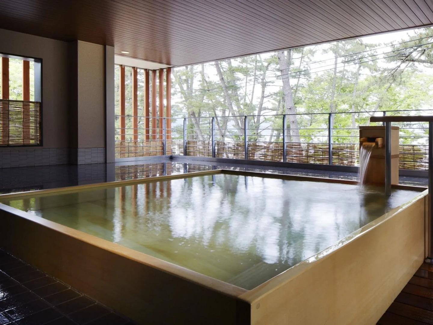 Hamabeno Ryouriyado Houraikan