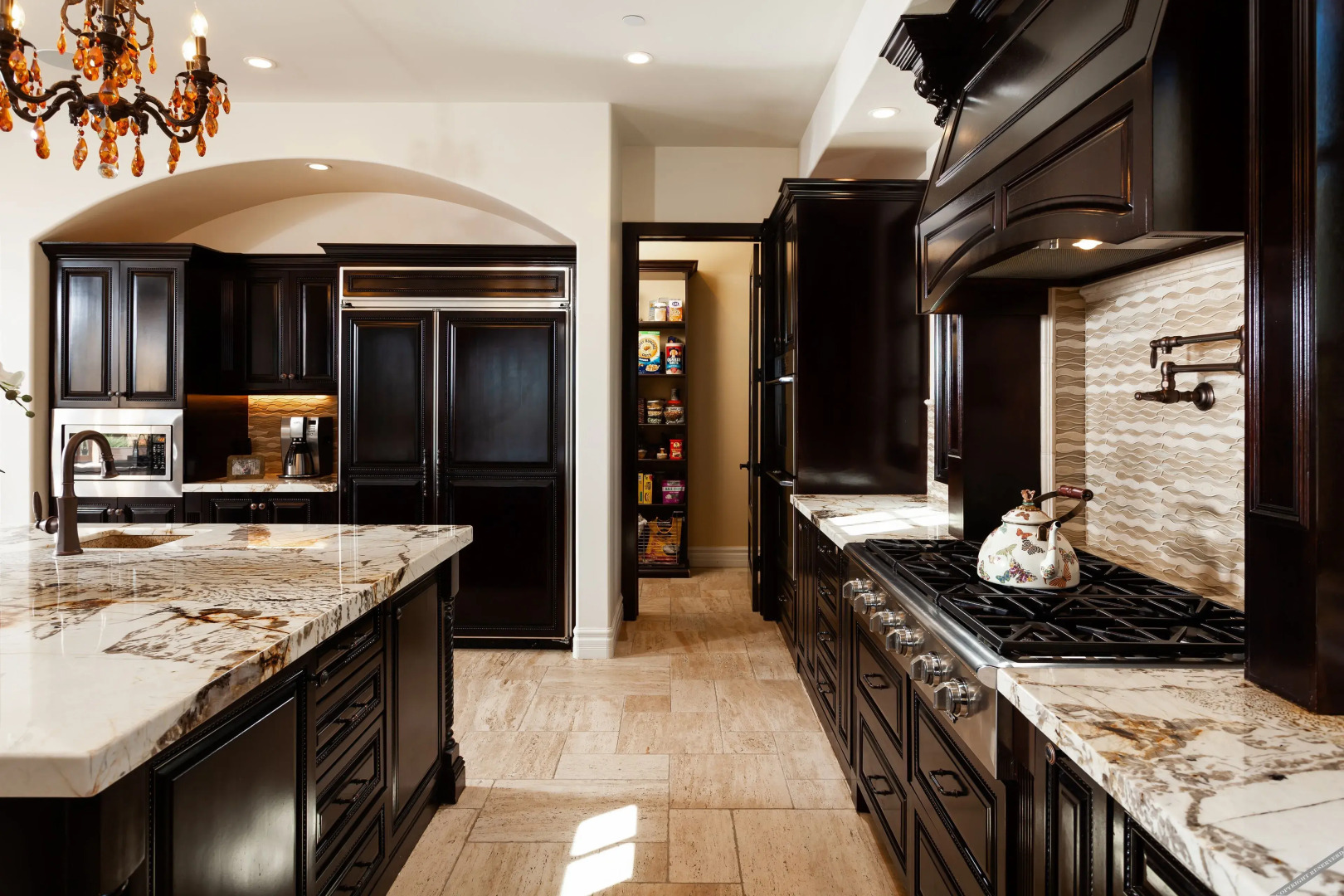 Luxury Getaway Resort  With Great Views