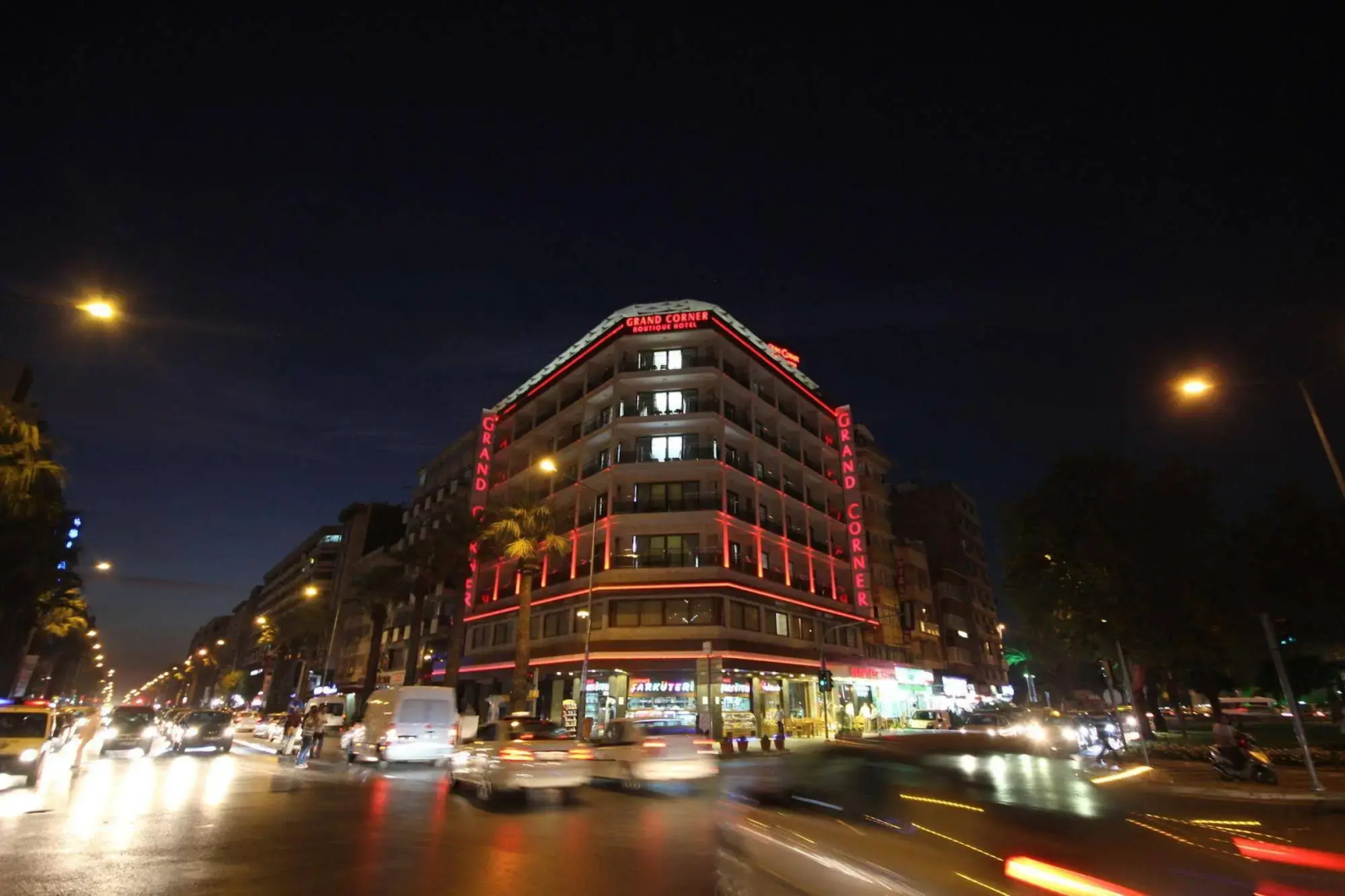 Grand Corner Hotel - Boutique Class