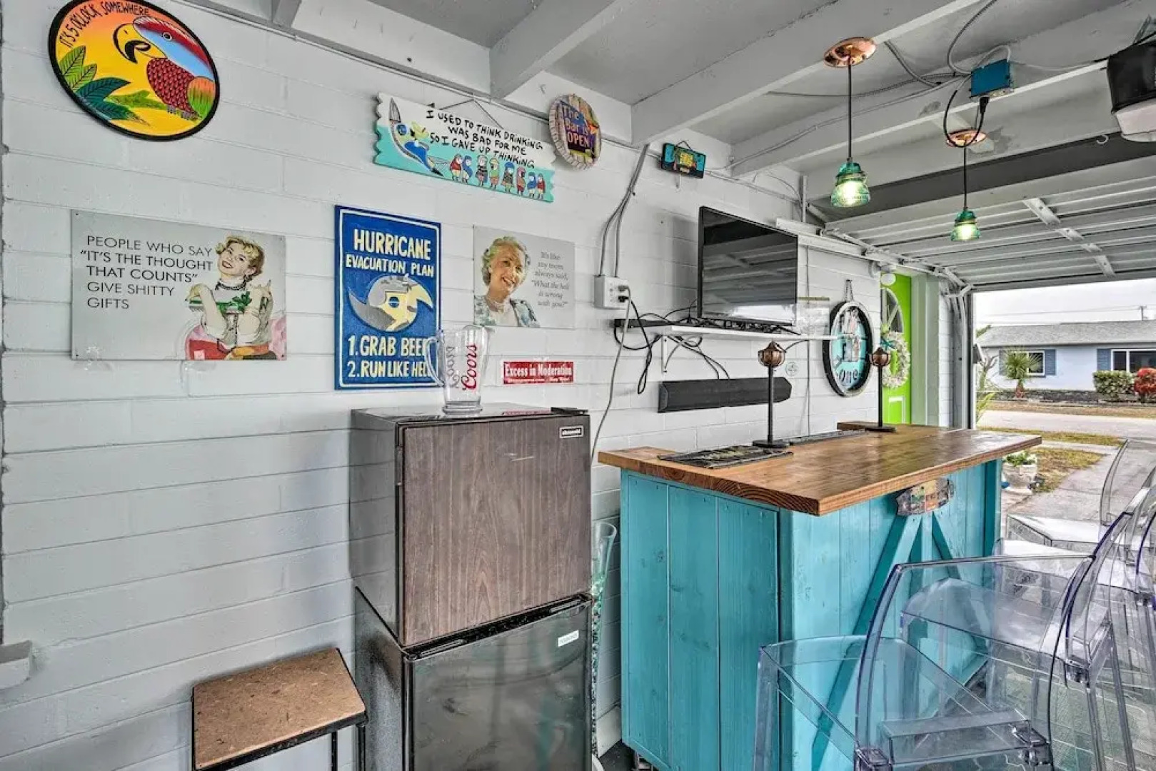 Pet-friendly Ormond Beach Home w/ Fire Pit!