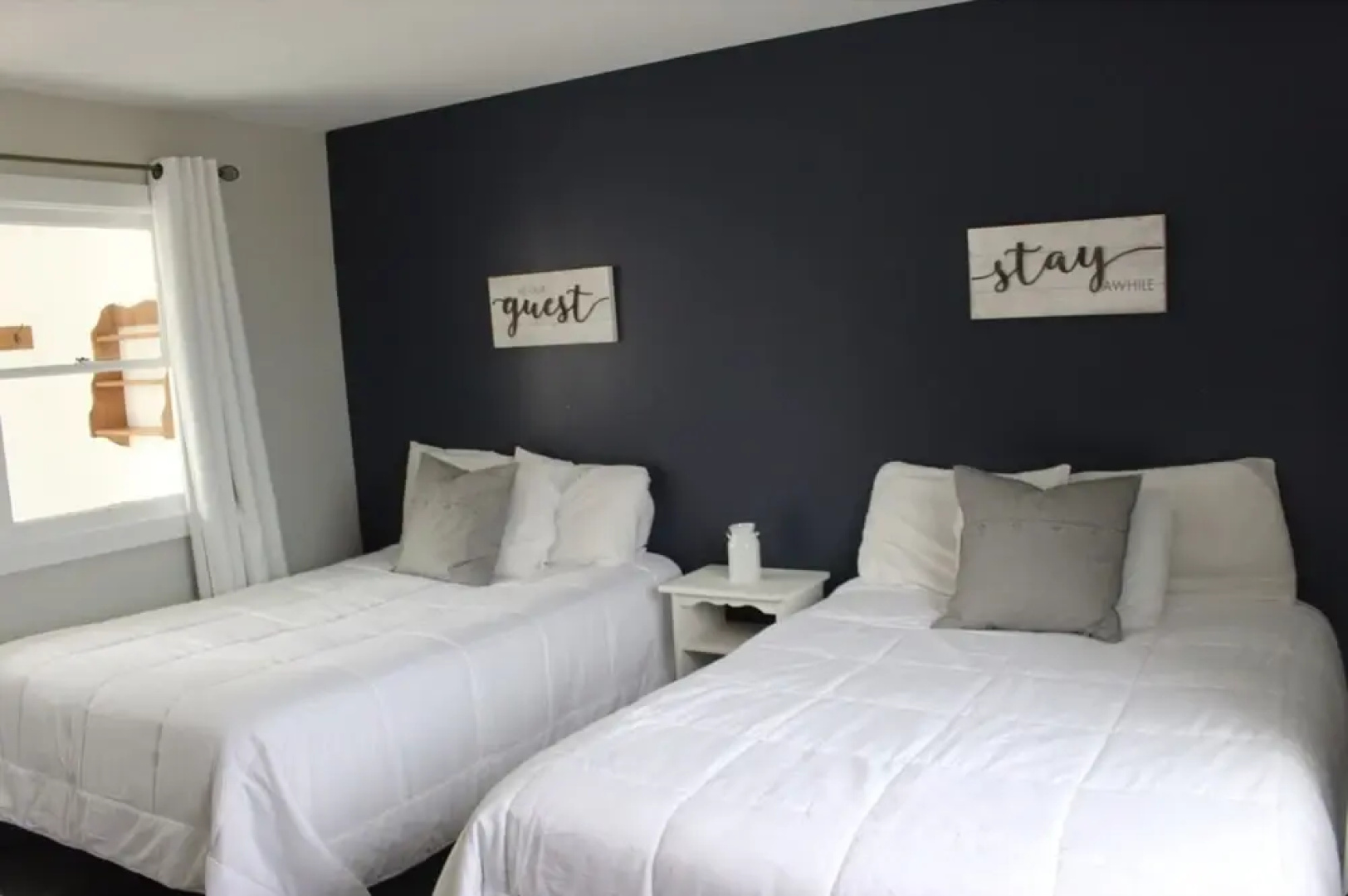 Lakeview Motel and Cottages