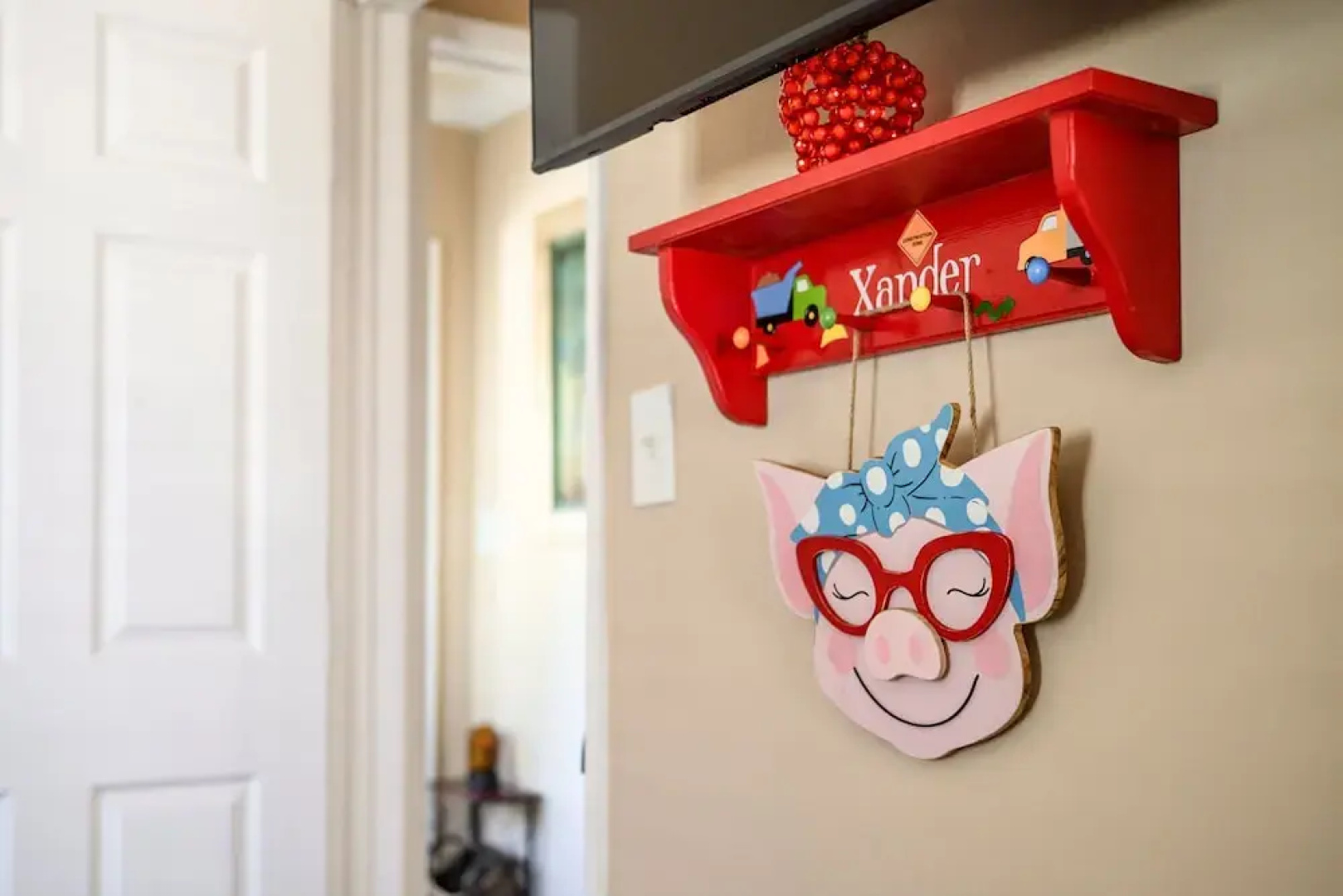 Whimsical Family Stay 10 Min Walk to PV Hospital