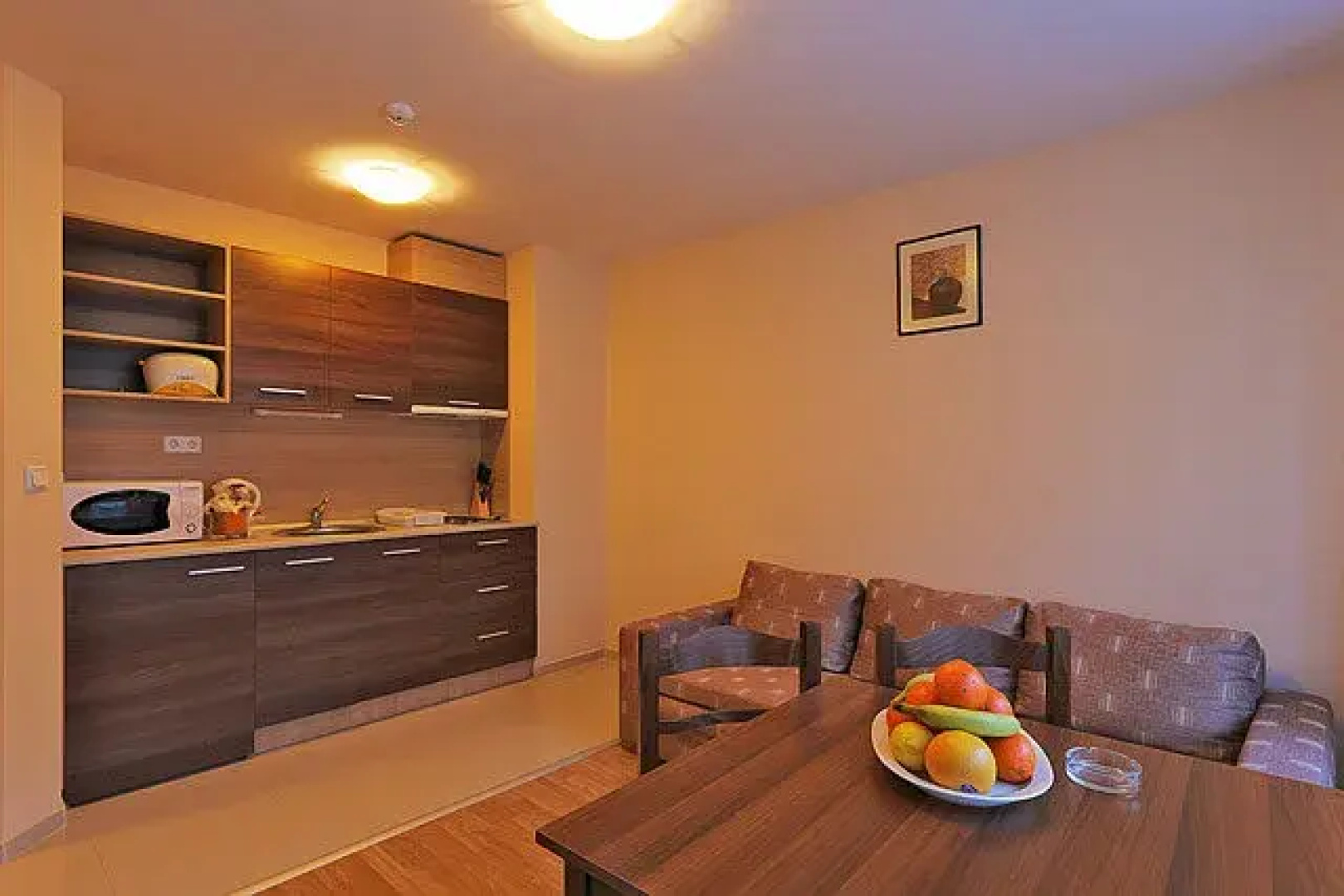Apartment in Belmont Complex