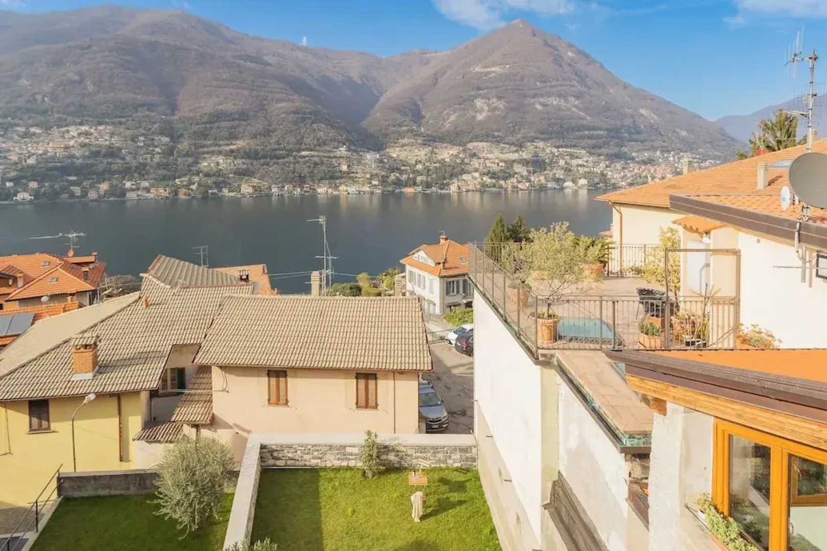 Pozzo Vertical Apartment With Garden and Parking by Rent all Como
