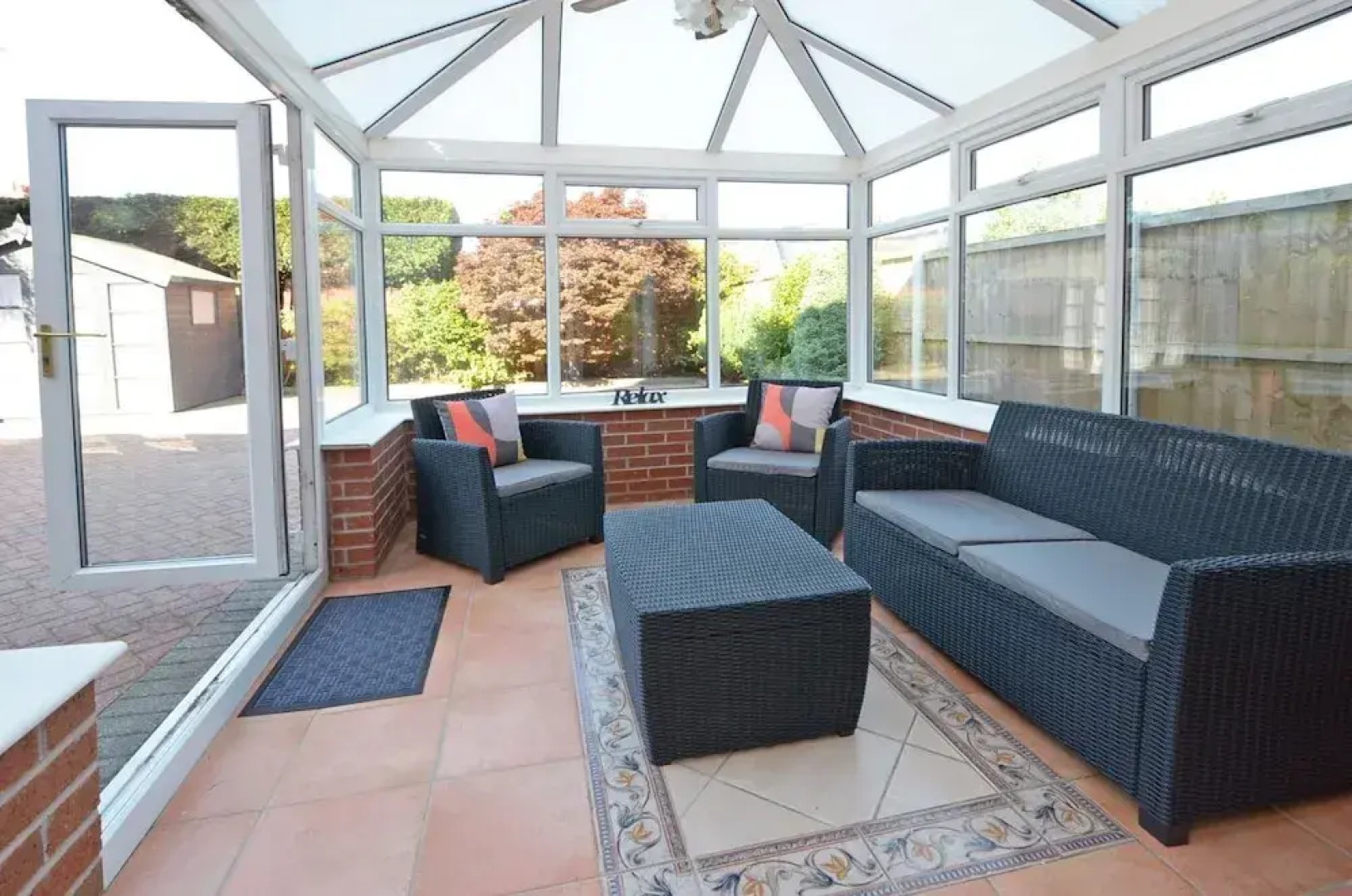 Ideal for Alton Towers, Staffordshire and The Peak District