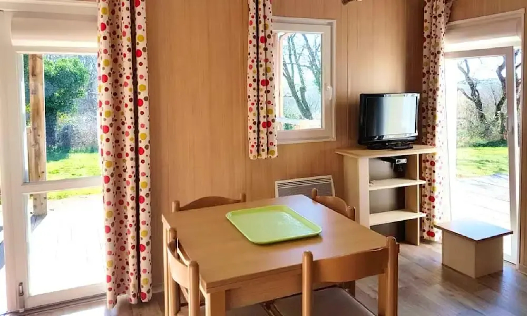 Bungalow With 3 Bedrooms in La Chapelle-hermier, With Shared Pool, Furnished Terrace and Wifi - 12 km From the Beach