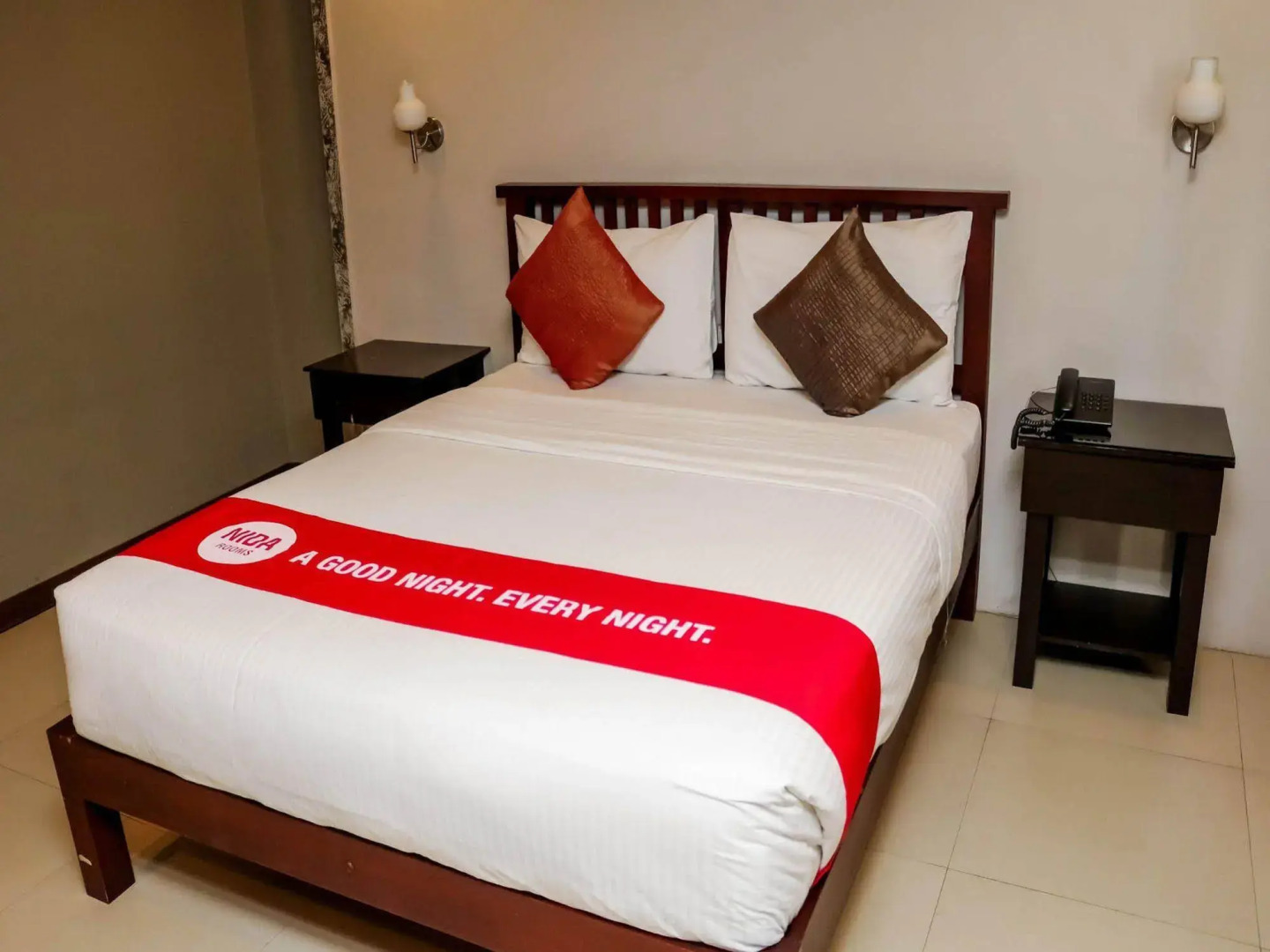 ZEN Rooms Poblacion Makati