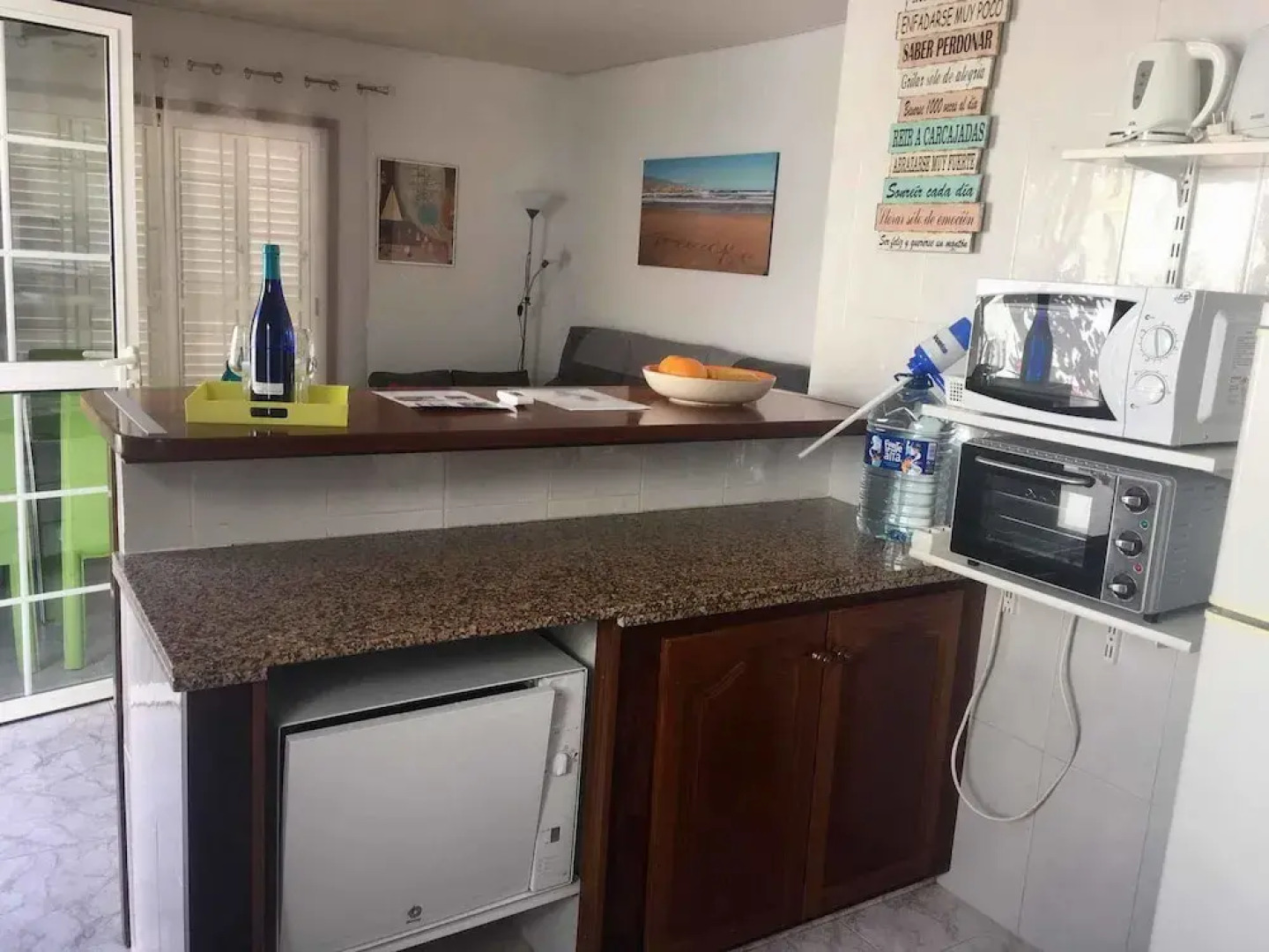 La Casa del Sol, Abades