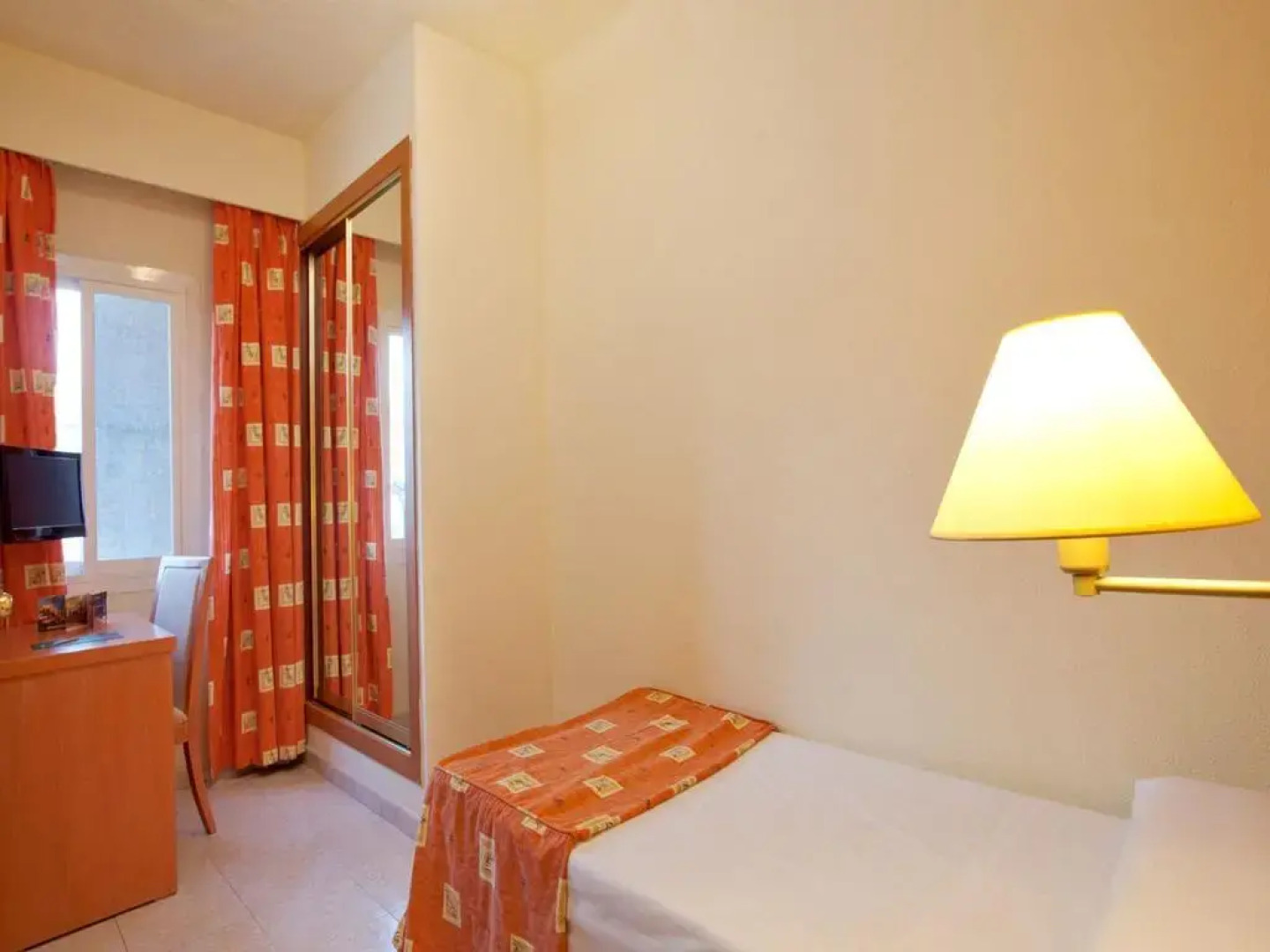 Hotel HM Alma Beach - Adults Only