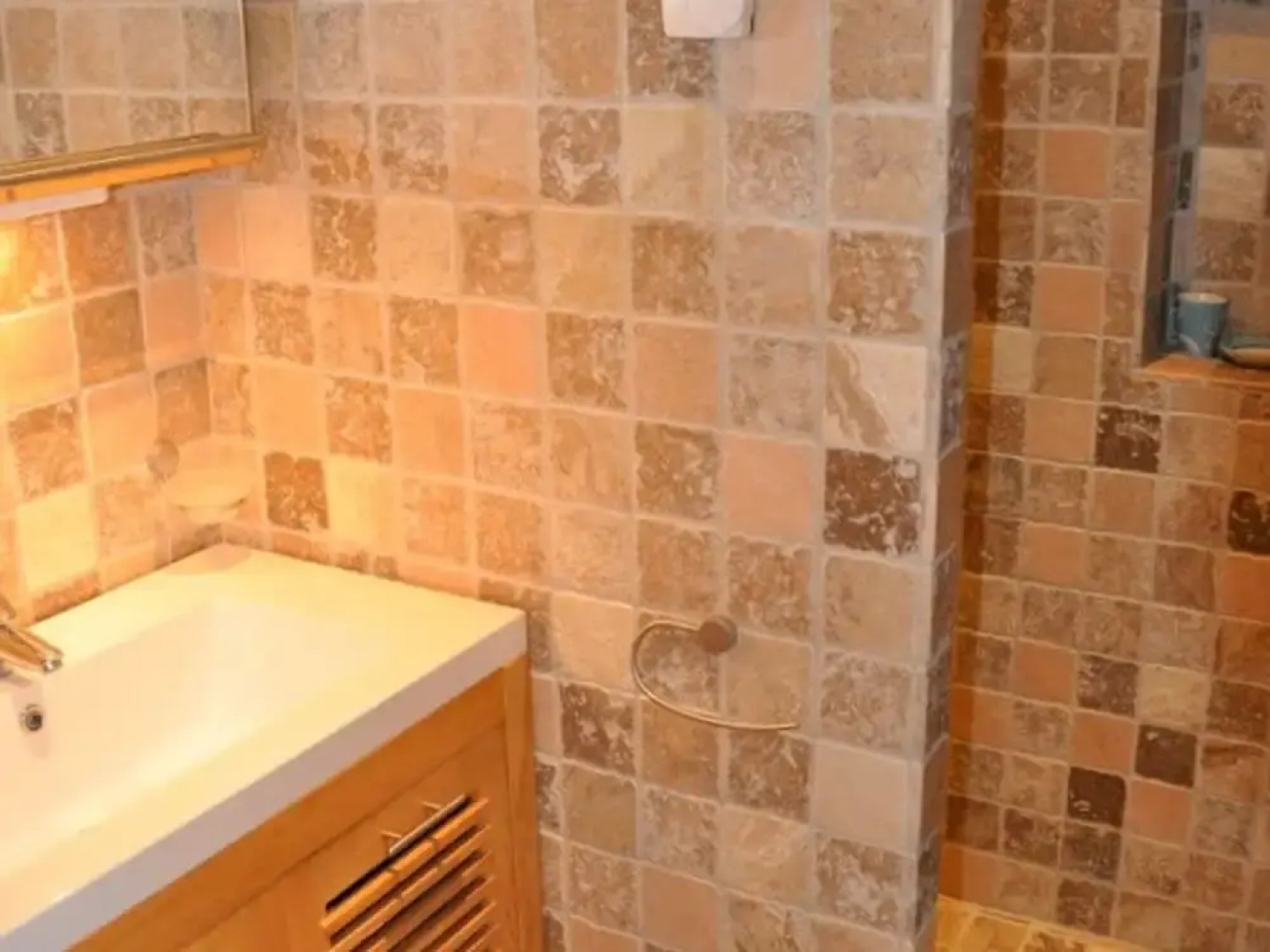 Provencal Holiday Home With Private Pool on 3000 m2 of Garden, in the Middle of the Luberon