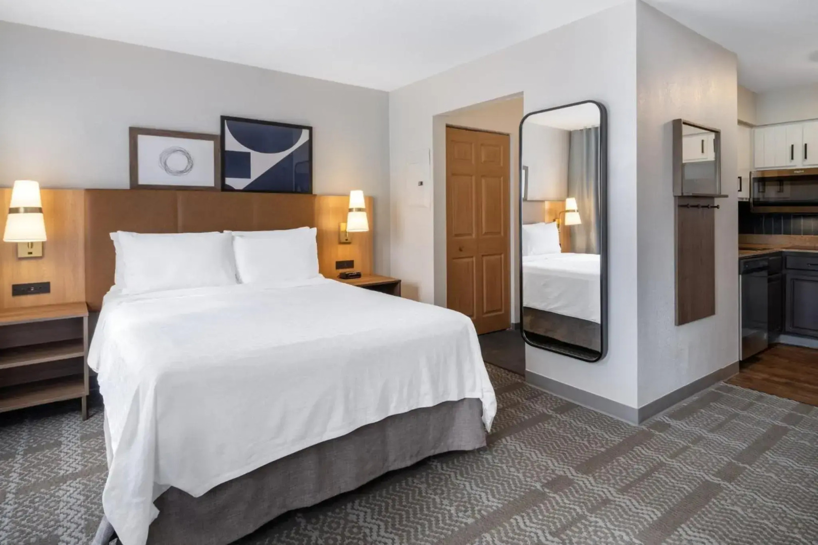 Staybridge Suites Columbus-Dublin by IHG