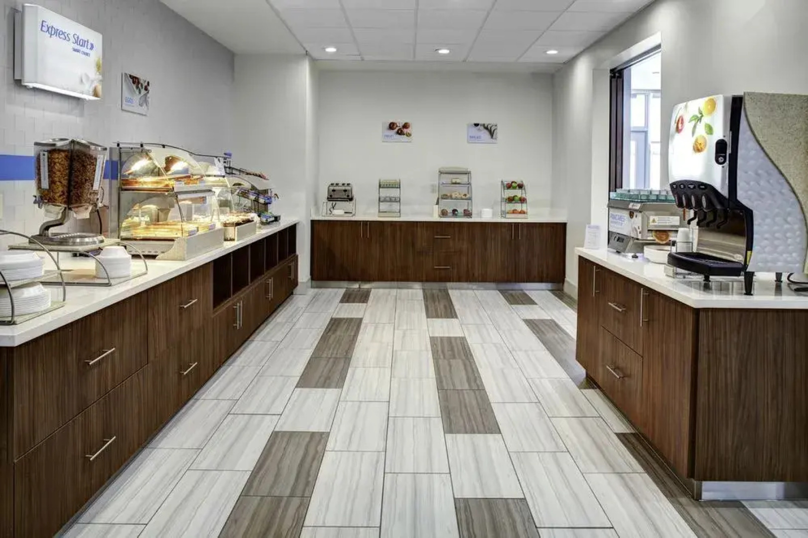 Holiday Inn Express & Suites Coldwater