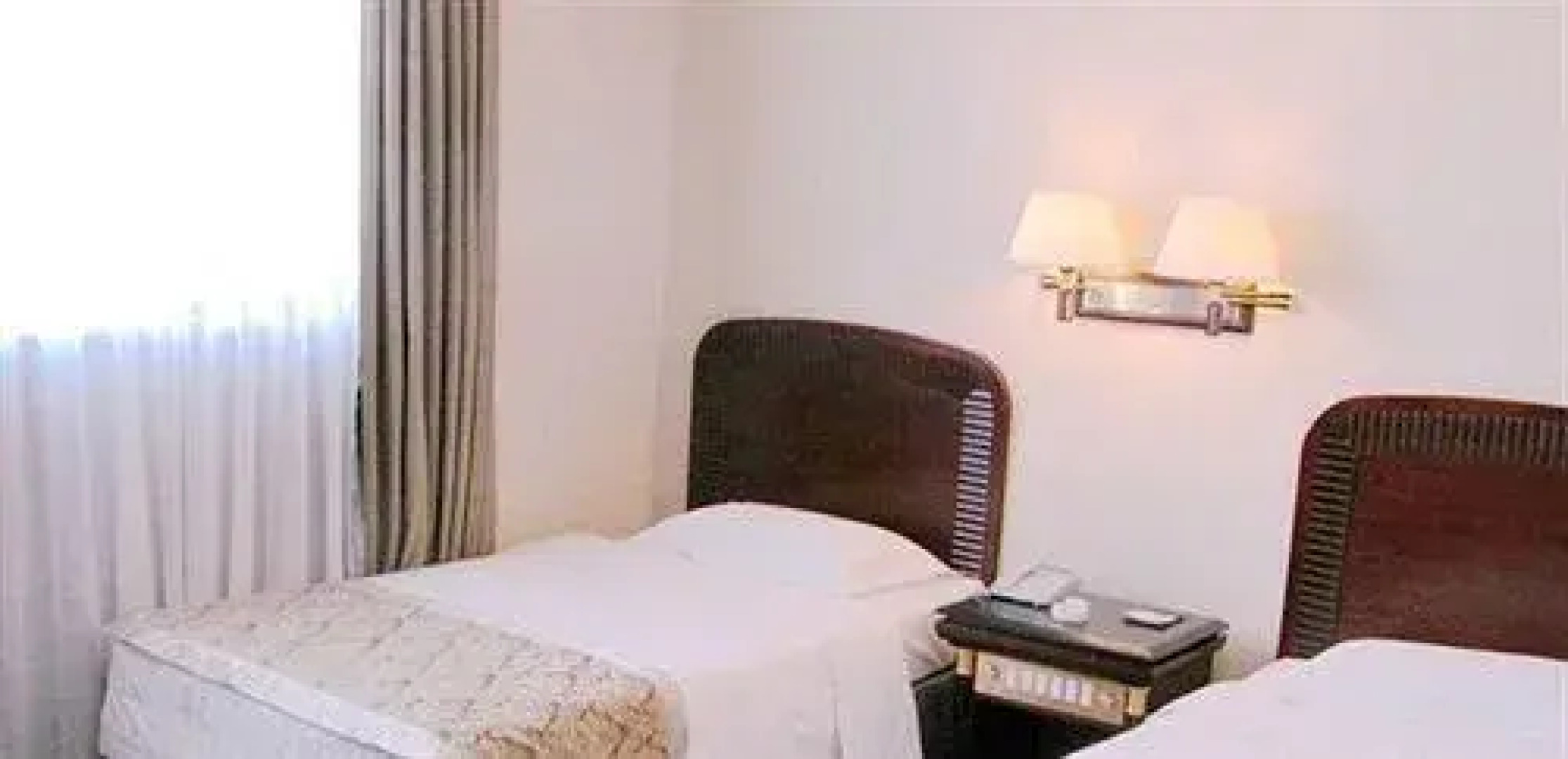 Hong Kong Hotel - Harbin